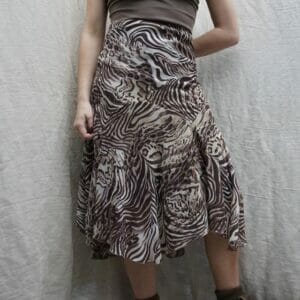 Super cool brown animal print flowy mesh midi skirt –  Size 14 Women’s