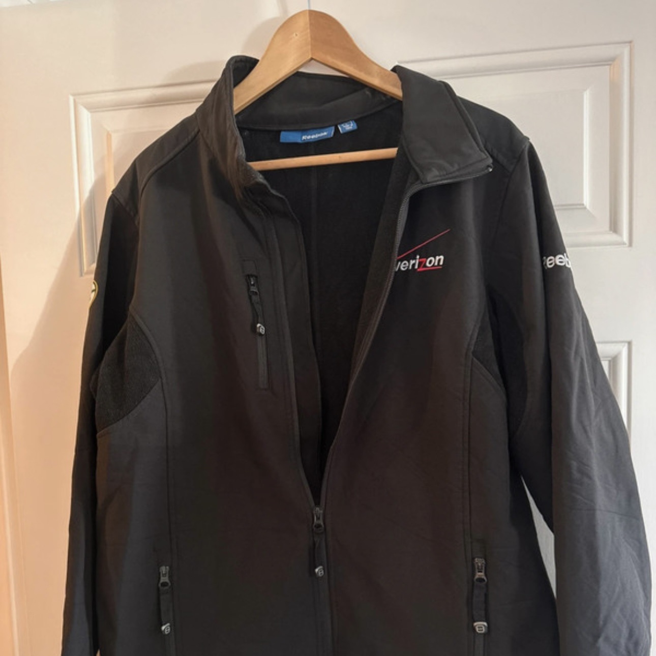 Verizon Outerwear Jacket - Warm and Stylish