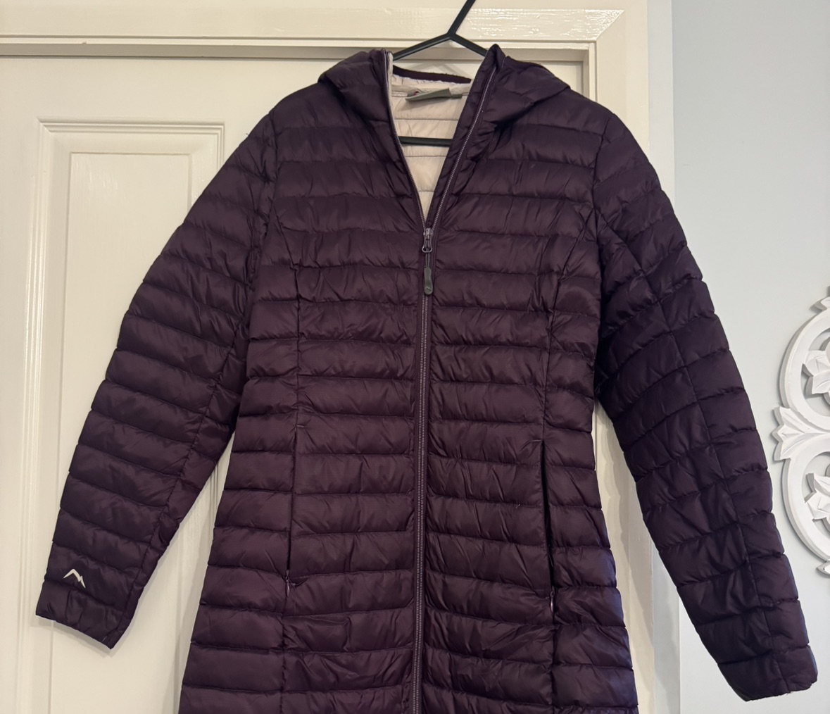 Women's Puffer Jacket with Hood in Purple