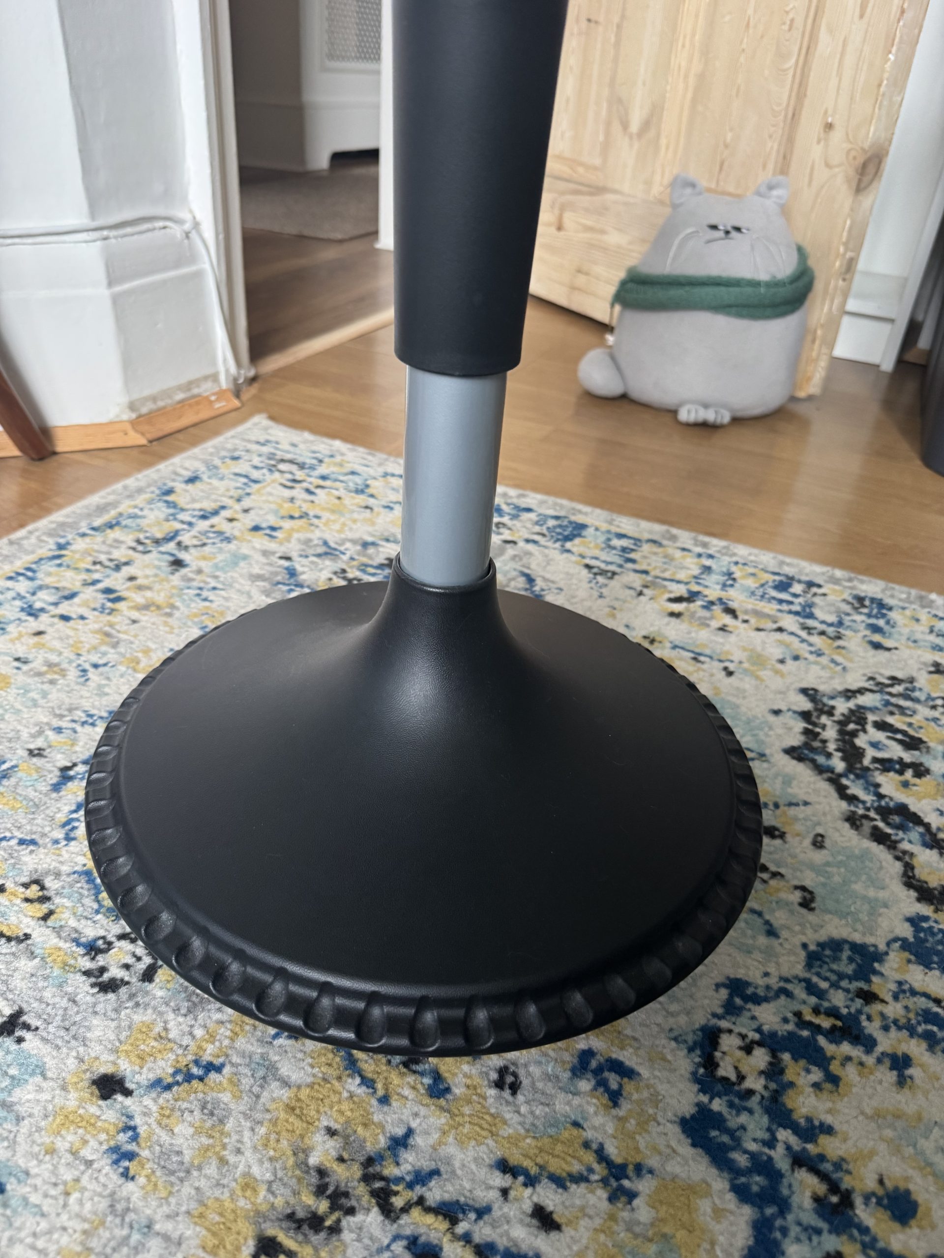 Autonomous ErgoStool Adjustable Ergonomic Desk Stool image 3