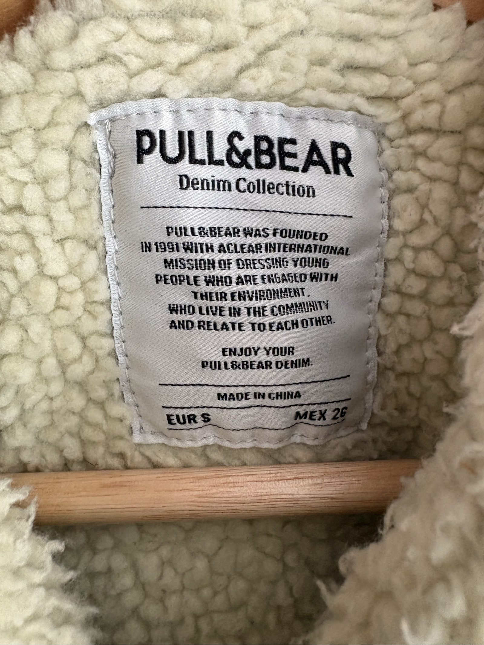 Pull&Bear Denim Jacket with Sherpa Collar image 2