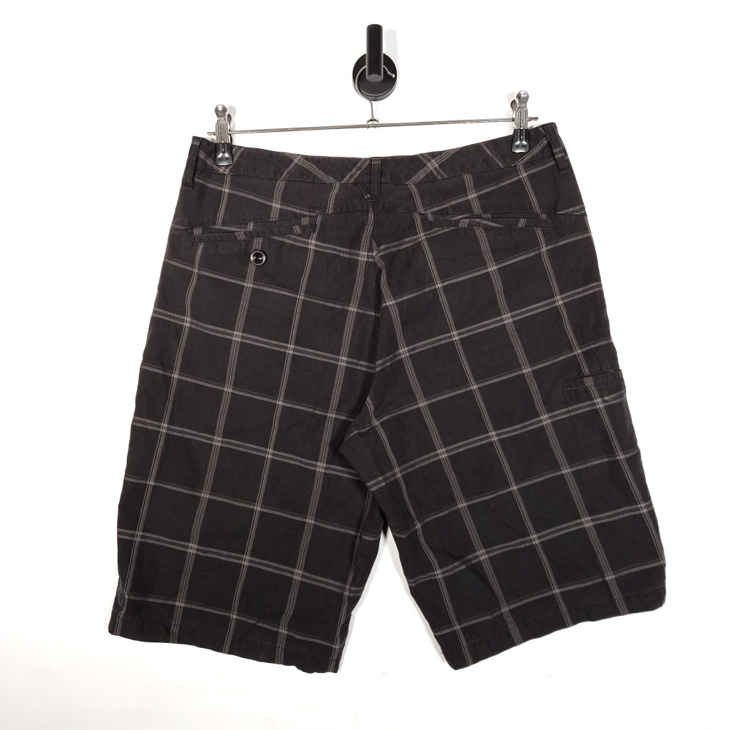 The North Face Shorts Size 34 Men's Black Checked Casual