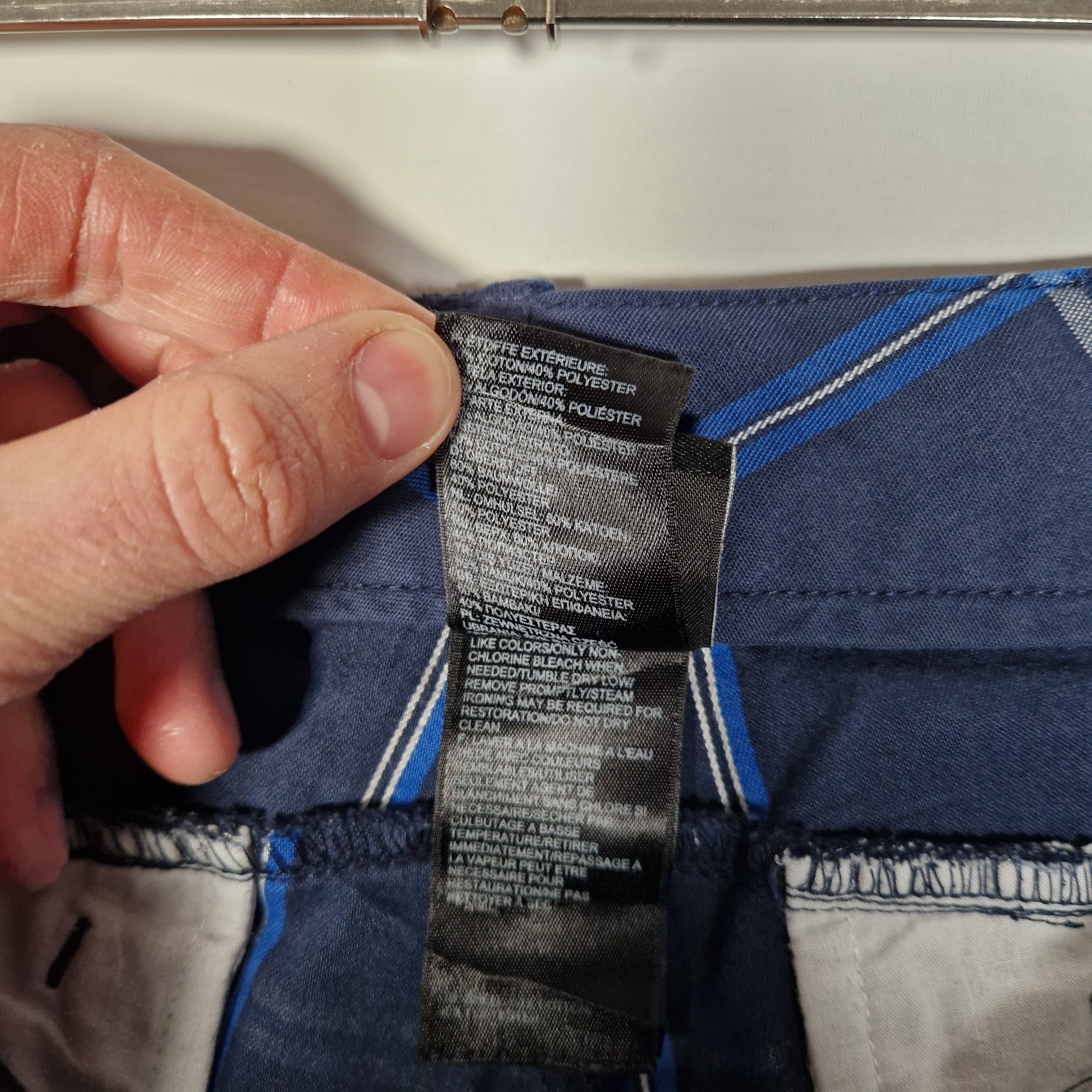 The North Face Shorts Size 36 Men's Navy Blue Checkered