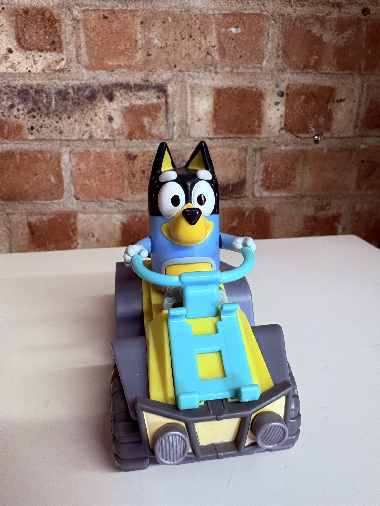 Bluey | Bandit (Dad) Figure & ATV Toy Vehicle Set image 2