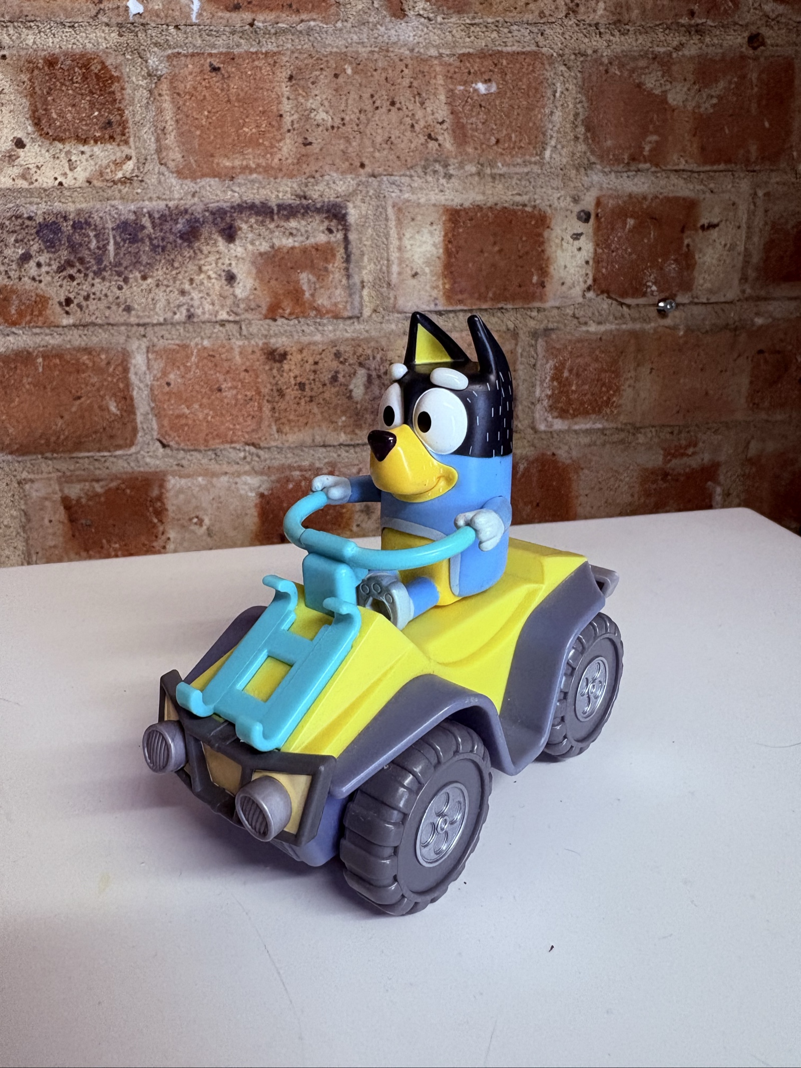 Bluey | Bandit (Dad) Figure & ATV Toy Vehicle Set image 3