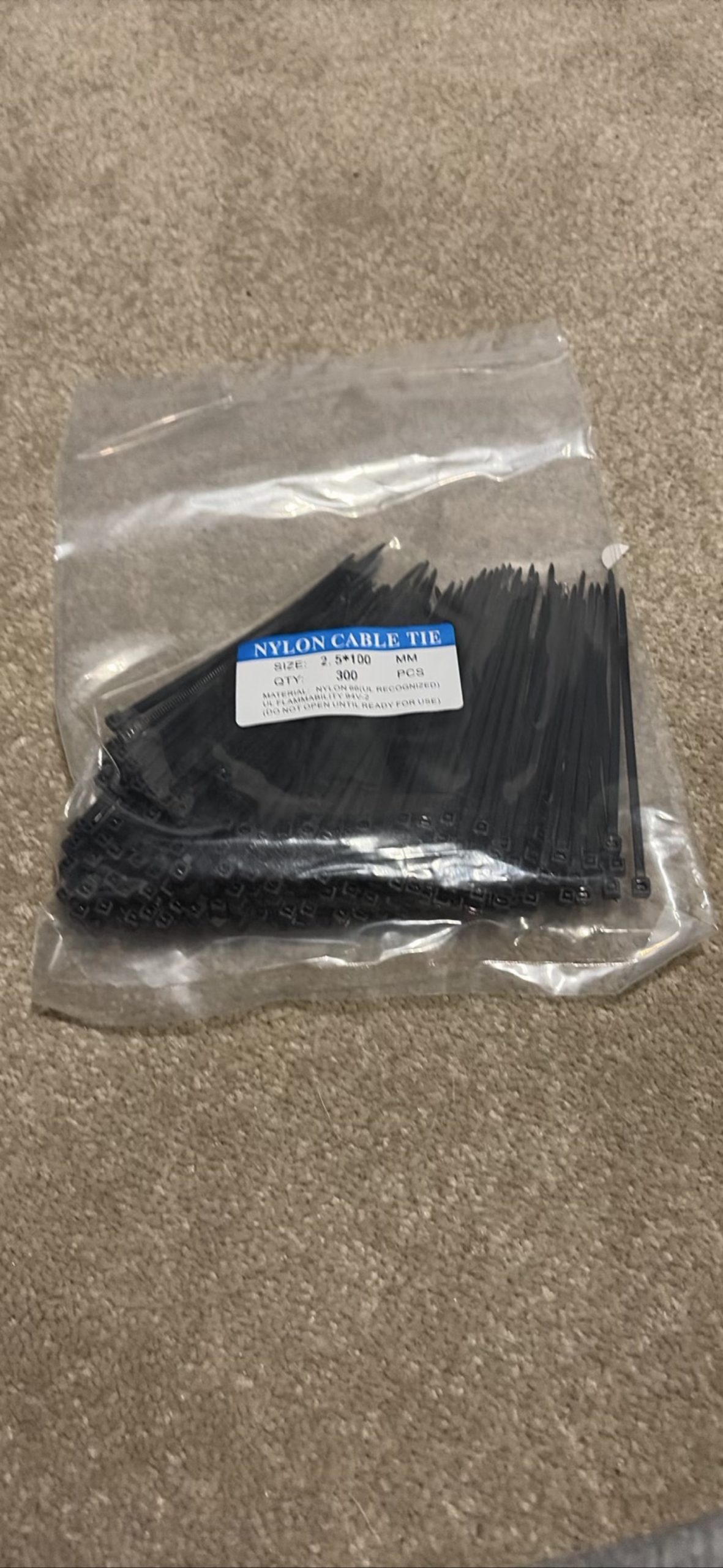 300pcs Black Nylon Cable Ties 2.5x100mm Durable Fastening Zip Ties