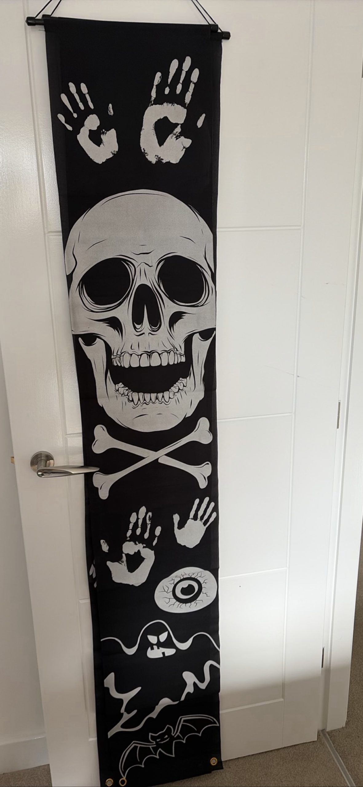 Black Wall Hanging Banner Skull & Ghost Decoration