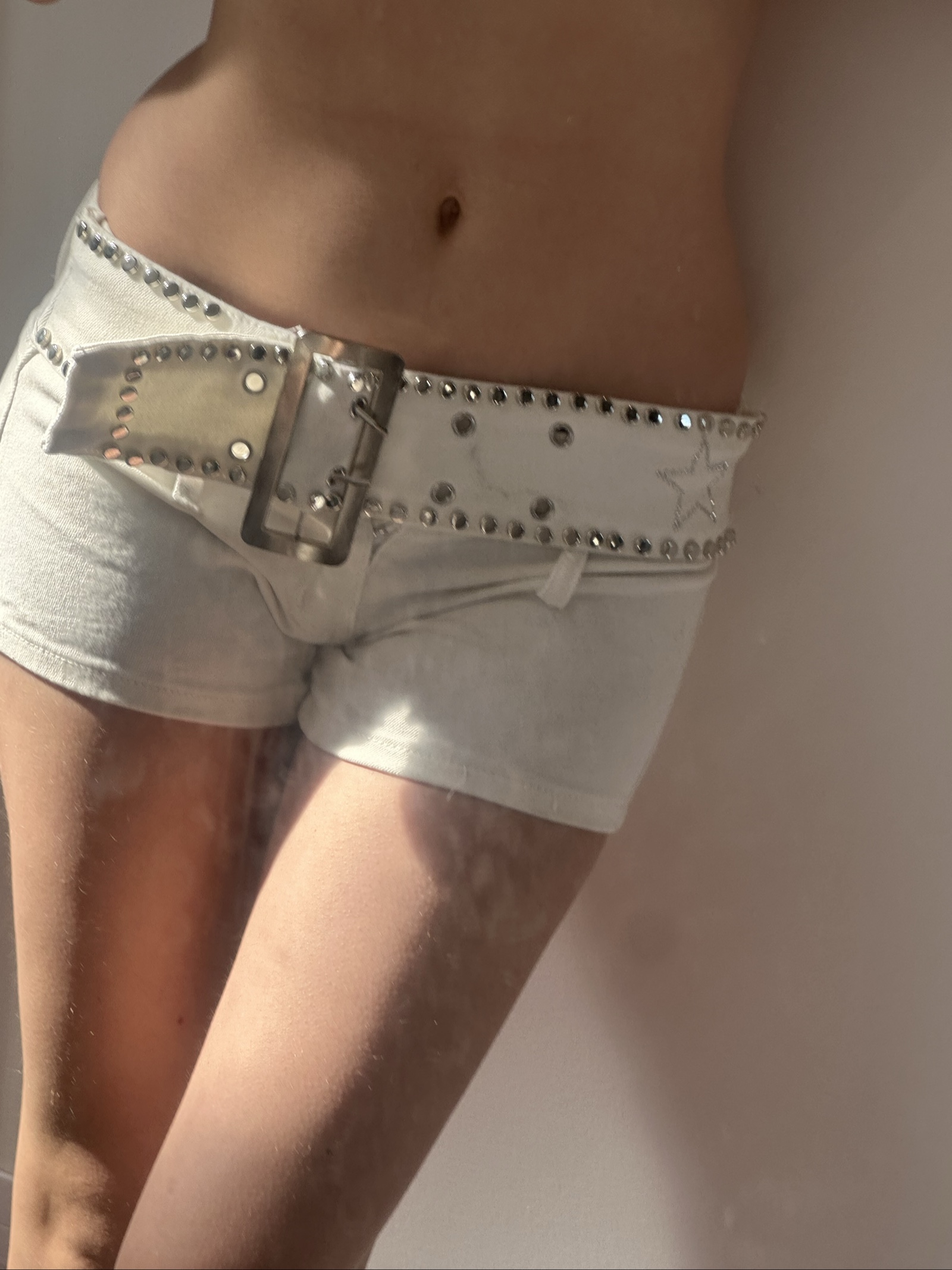 Vintage White Denim Hotpants Shorts with Studded Star Belt UK s