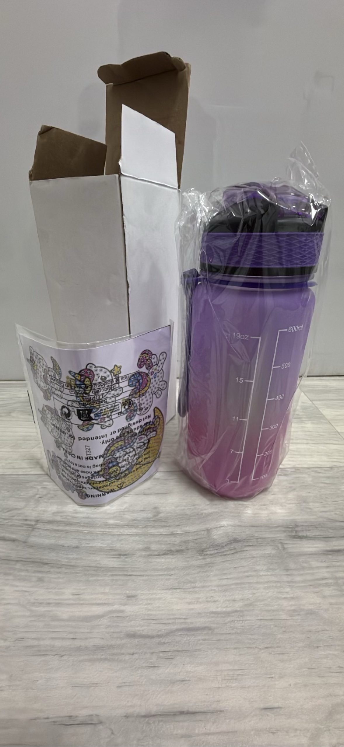 Purple 600ml BPA-Free Sports Water Bottle