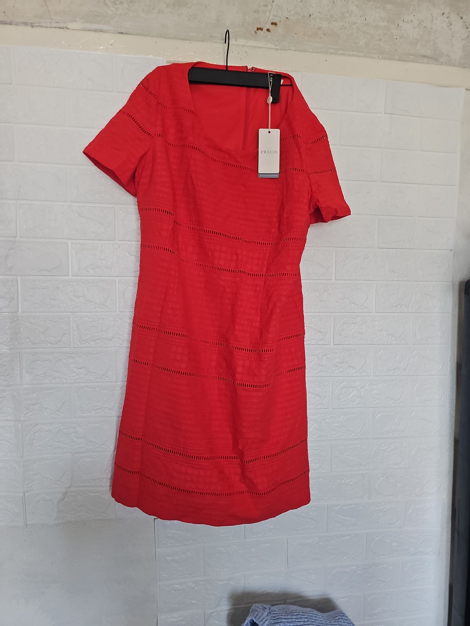 Precision Red Short Sleeve Dress Size 10 Keyhole Detail