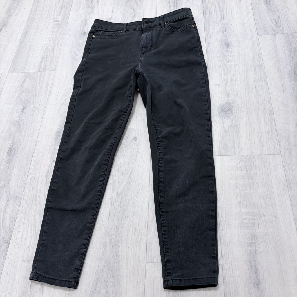 F&F Jeans Women's Black Skinny short Jeans Size 10