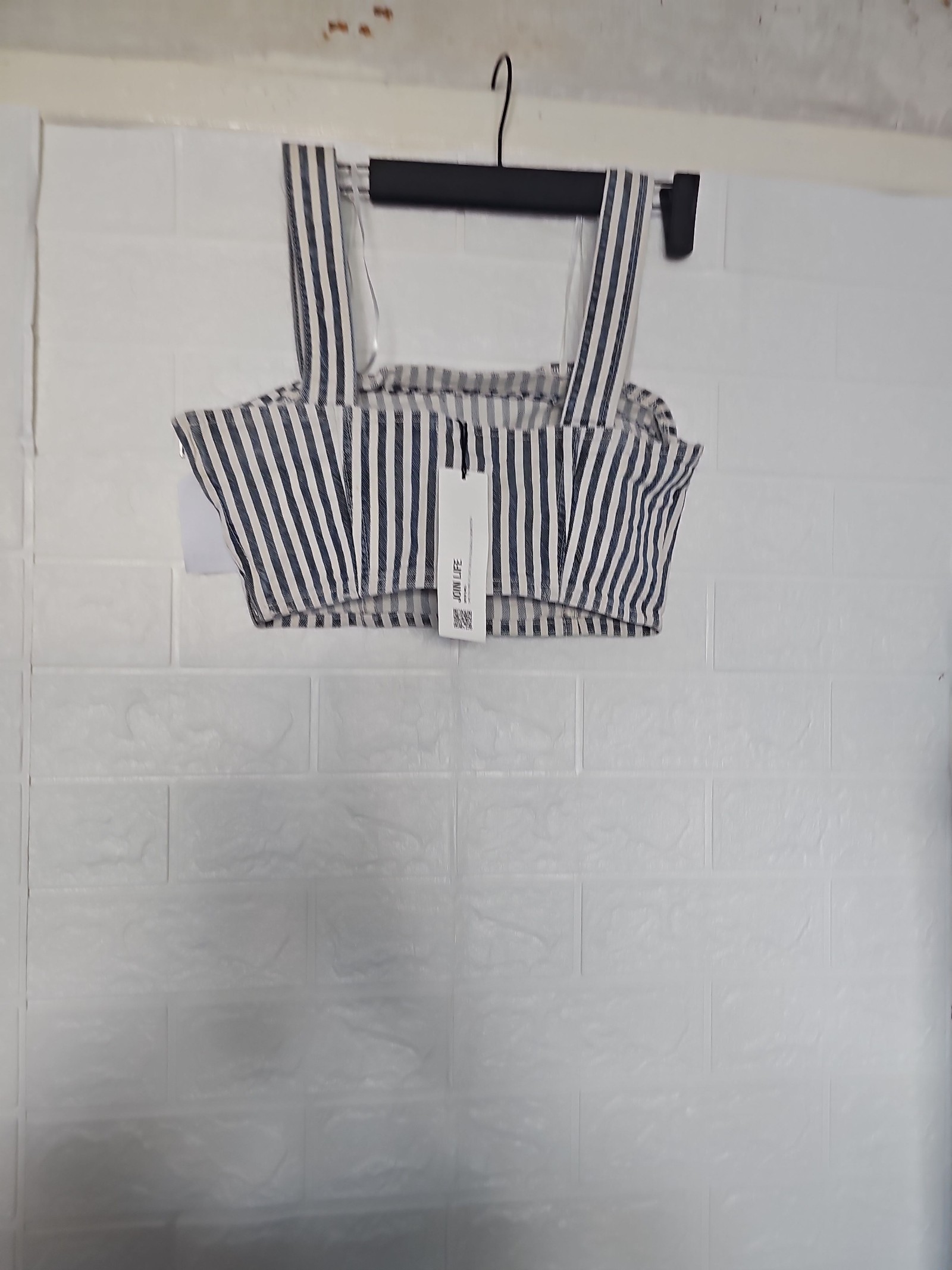 Jain Life White & Navy Blue Striped Crop Top One Size