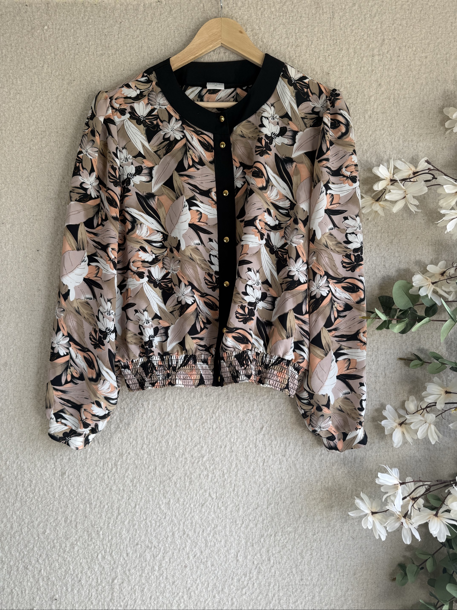 Canda Beige Black Floral Print bomber jacket Size 20 Elegant Lightweight Top