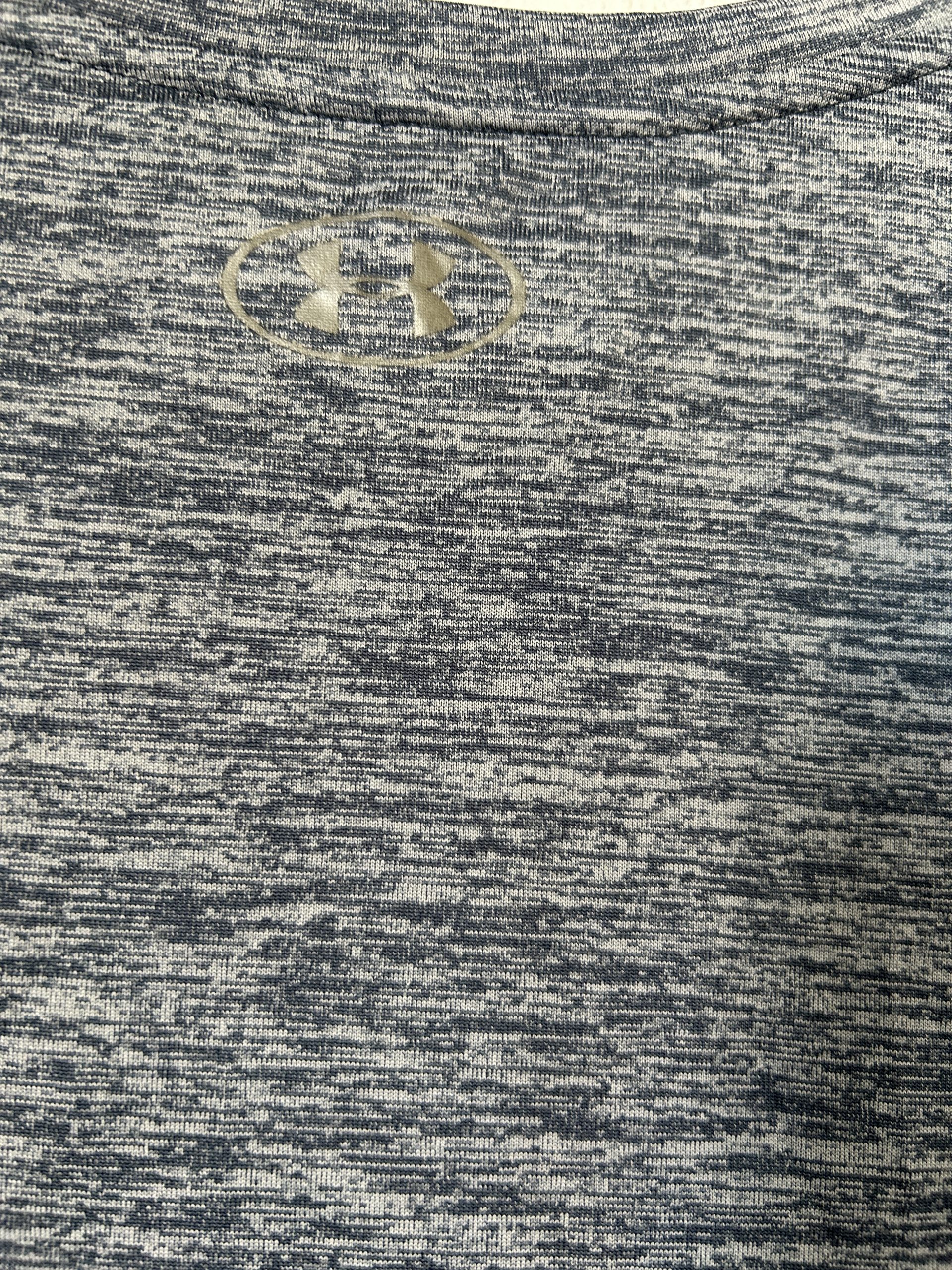 Under Armour Grey Loose Fit Heatgear T-Shirt LG- 2142 image 4