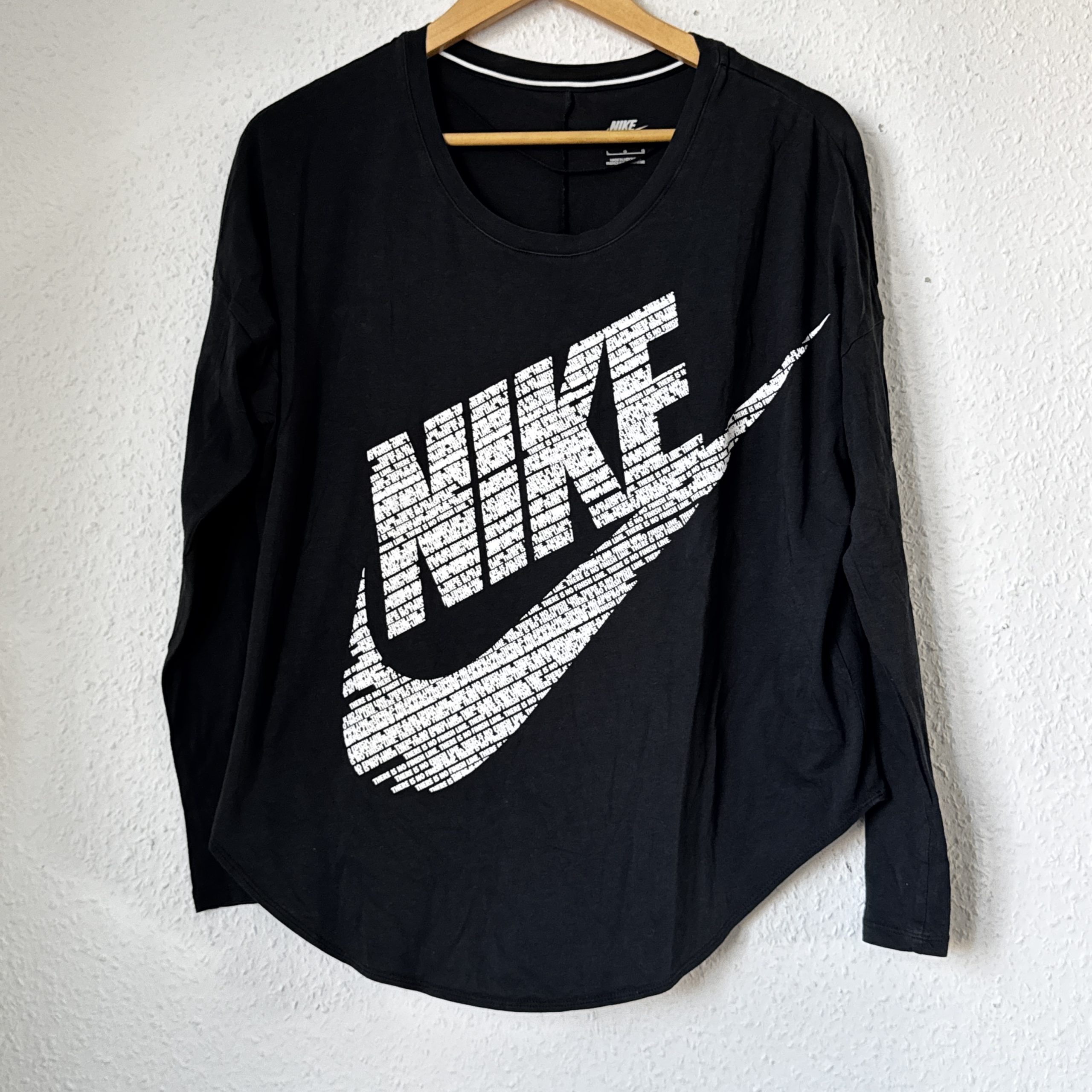 Nike Black Long Sleeve Logo Print Top Large 2180