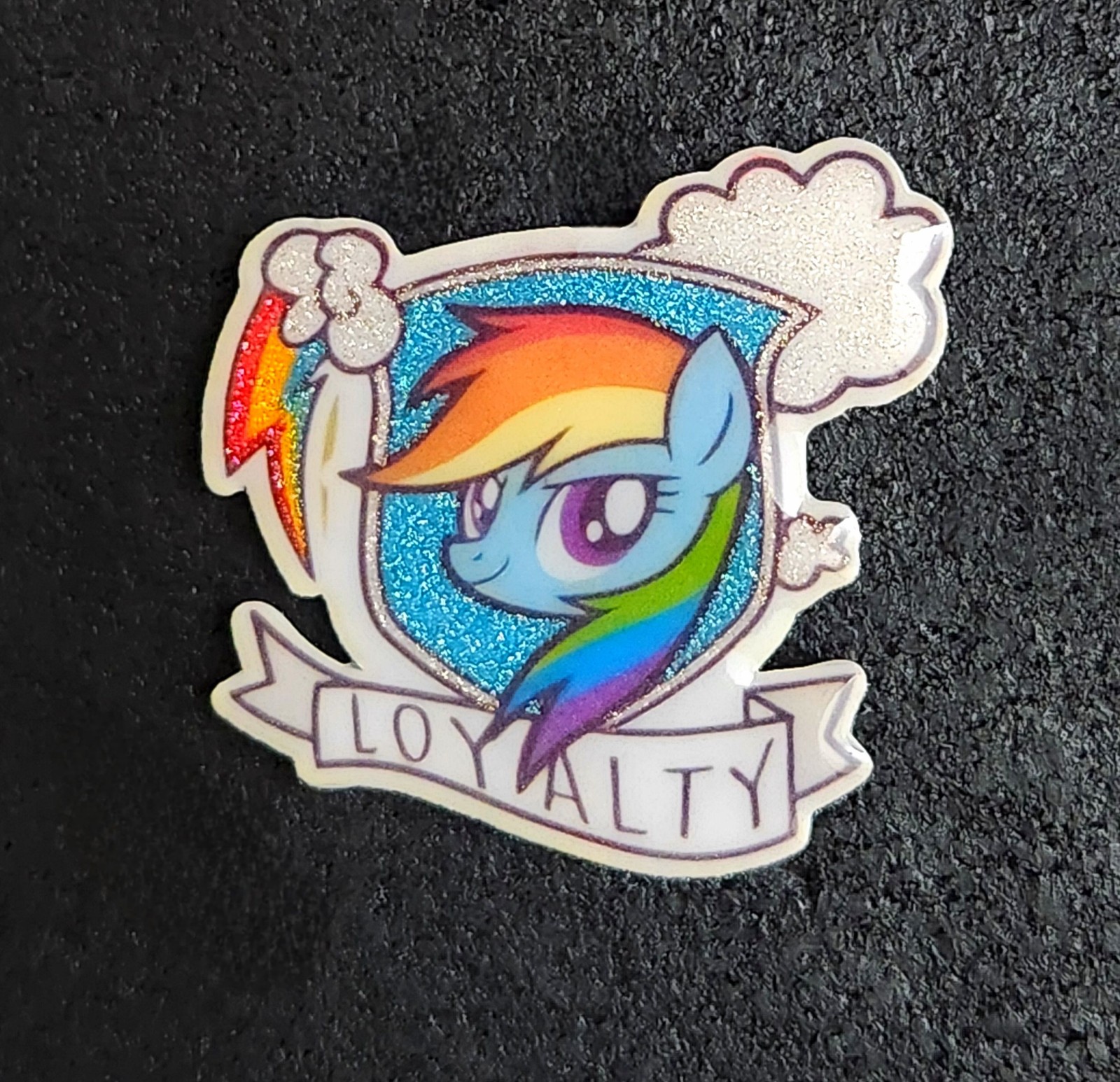 Glitter Rainbow Dash pin - My Little Pony