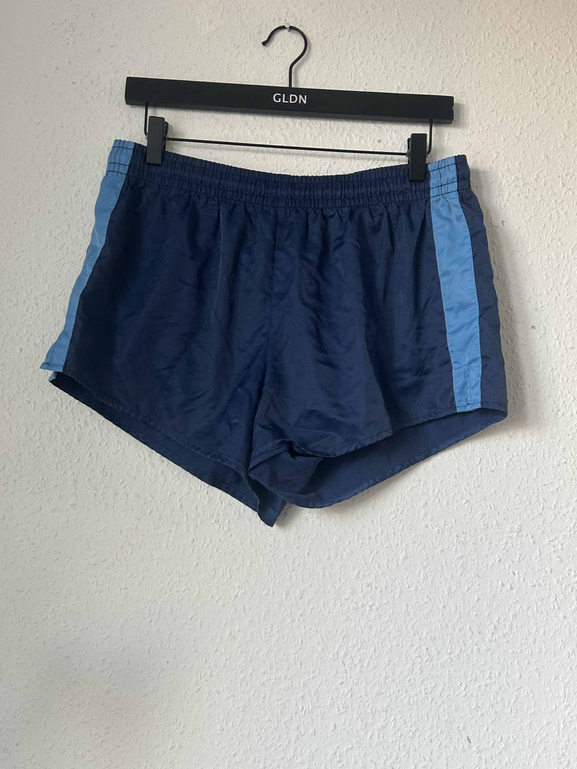 Unbranded Navy & Light Blue Sports Shorts M Elastic Waist - 2160