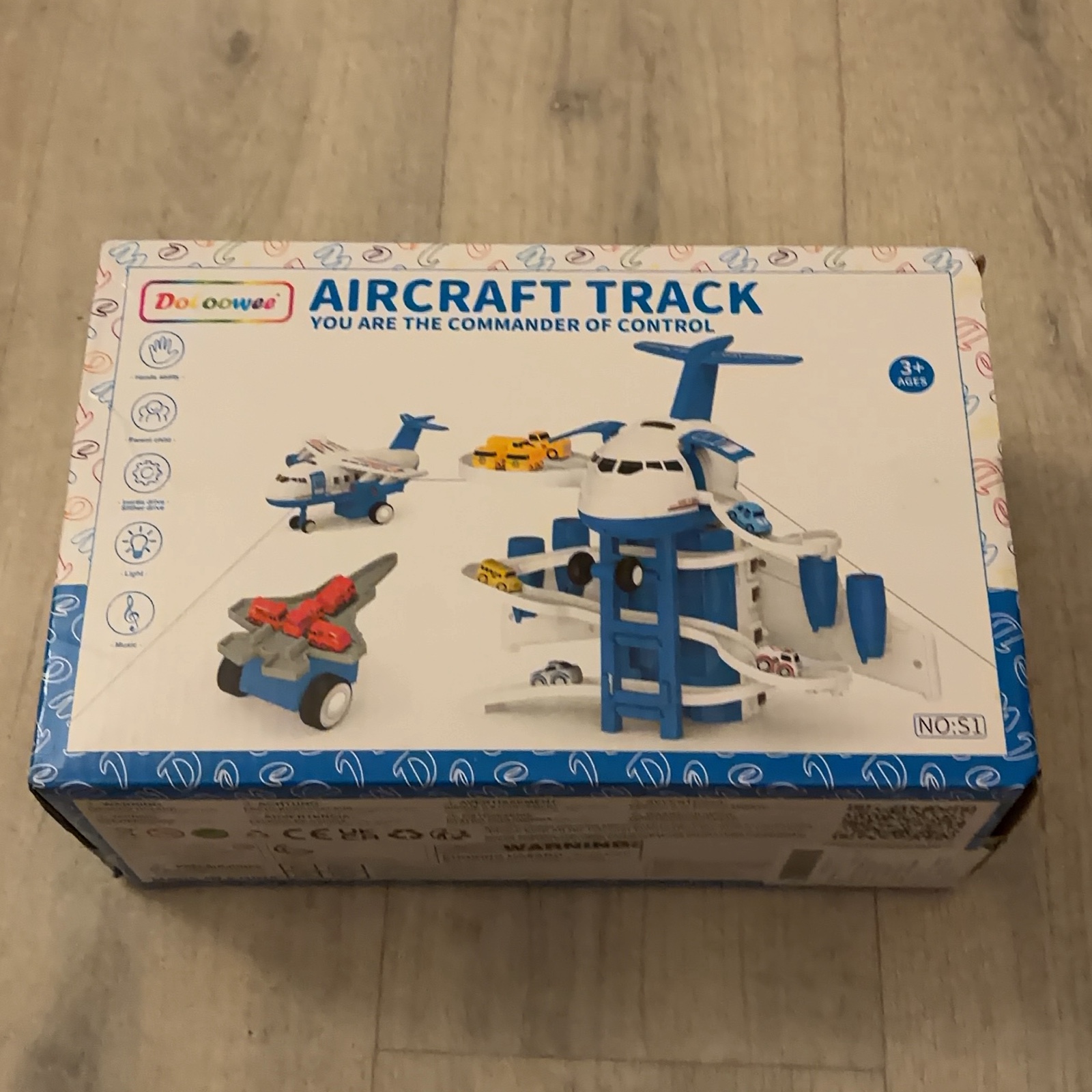 Doooway Aircraft Track Toy Set Blue & White 3+ Years