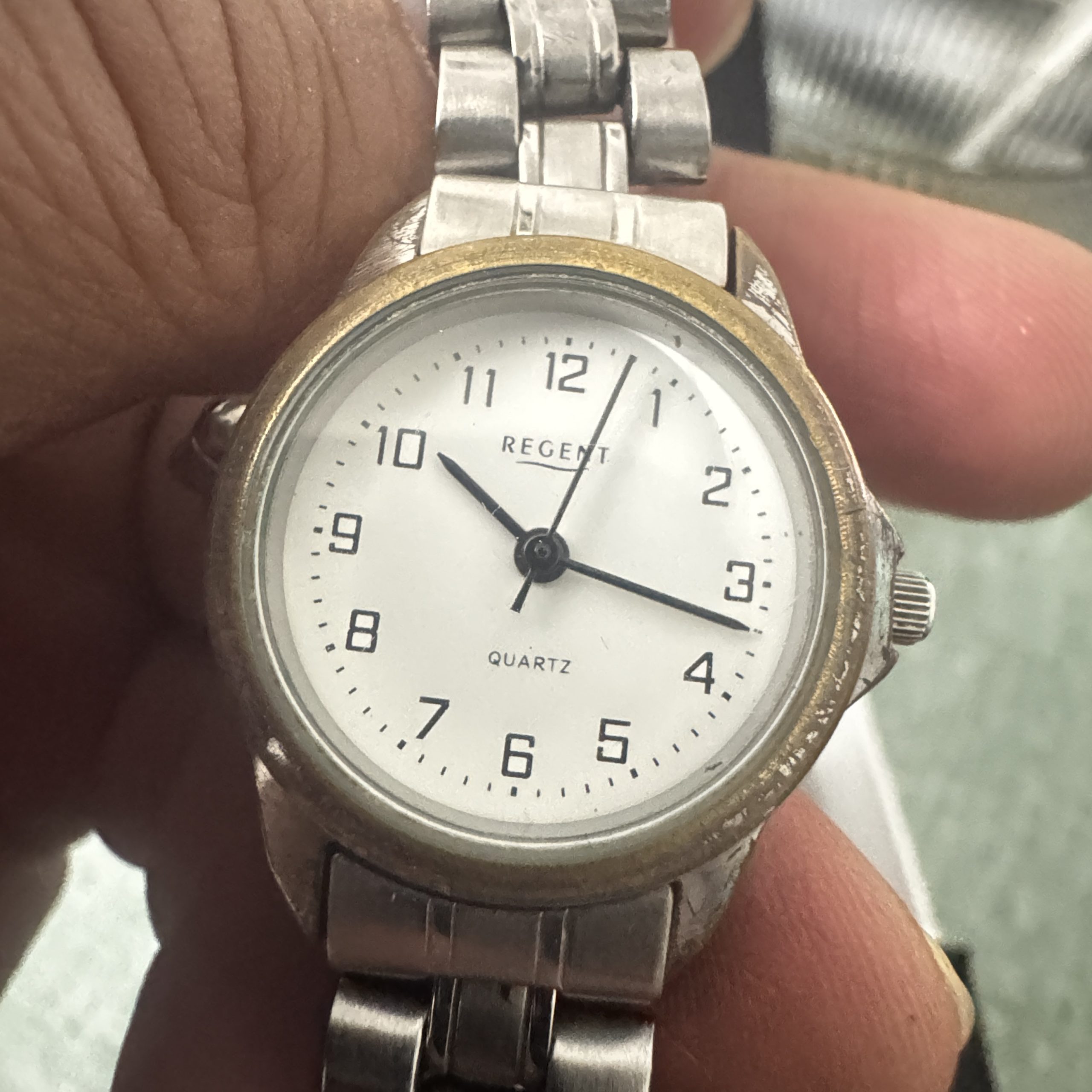 Regent Silver Tone Quartz Wristwatch with Metal Bracelet