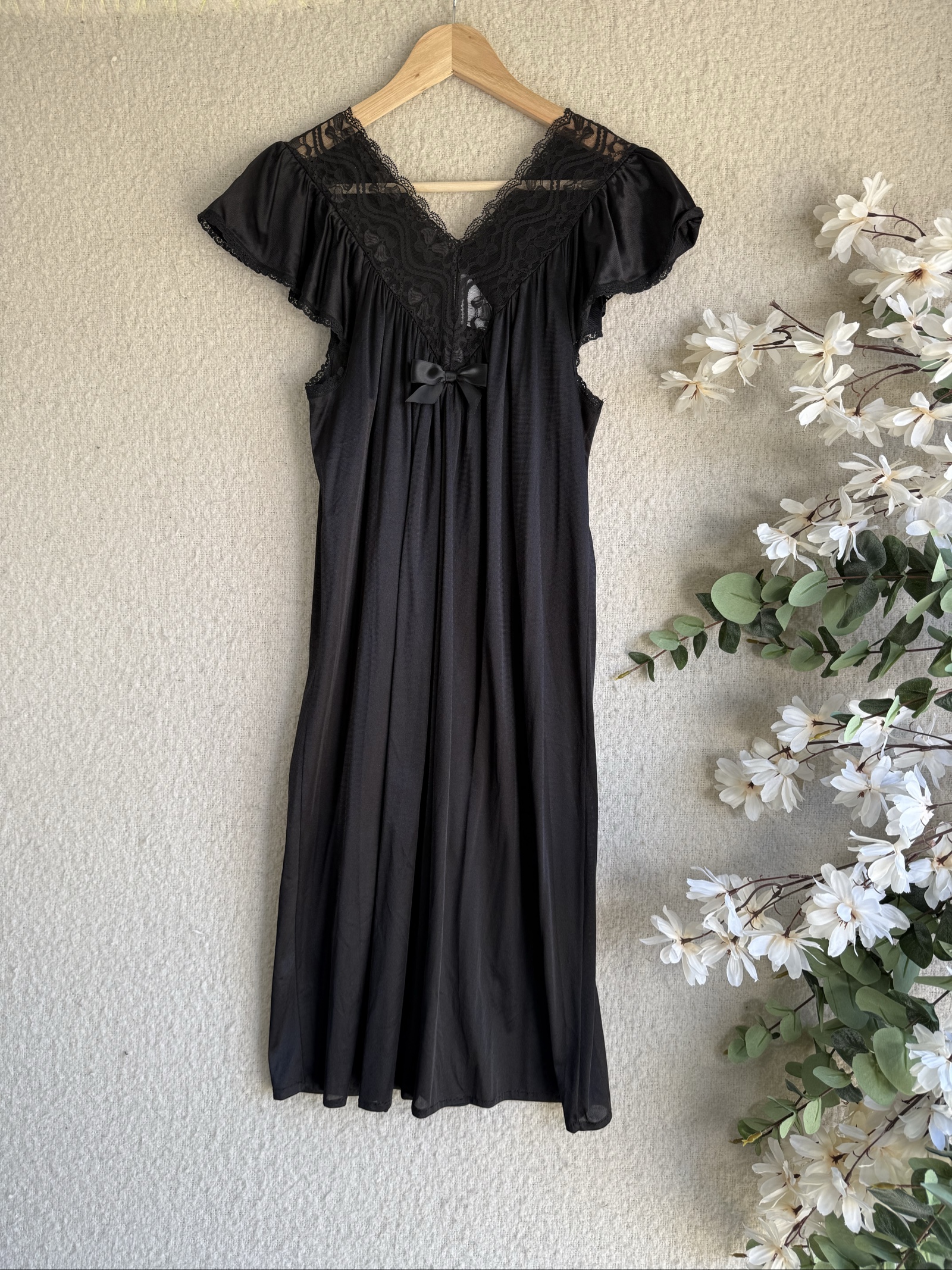 Sentiments Black Lace Trim Nightdress Size 10-12 Elegant Sleepwear UK 10-12