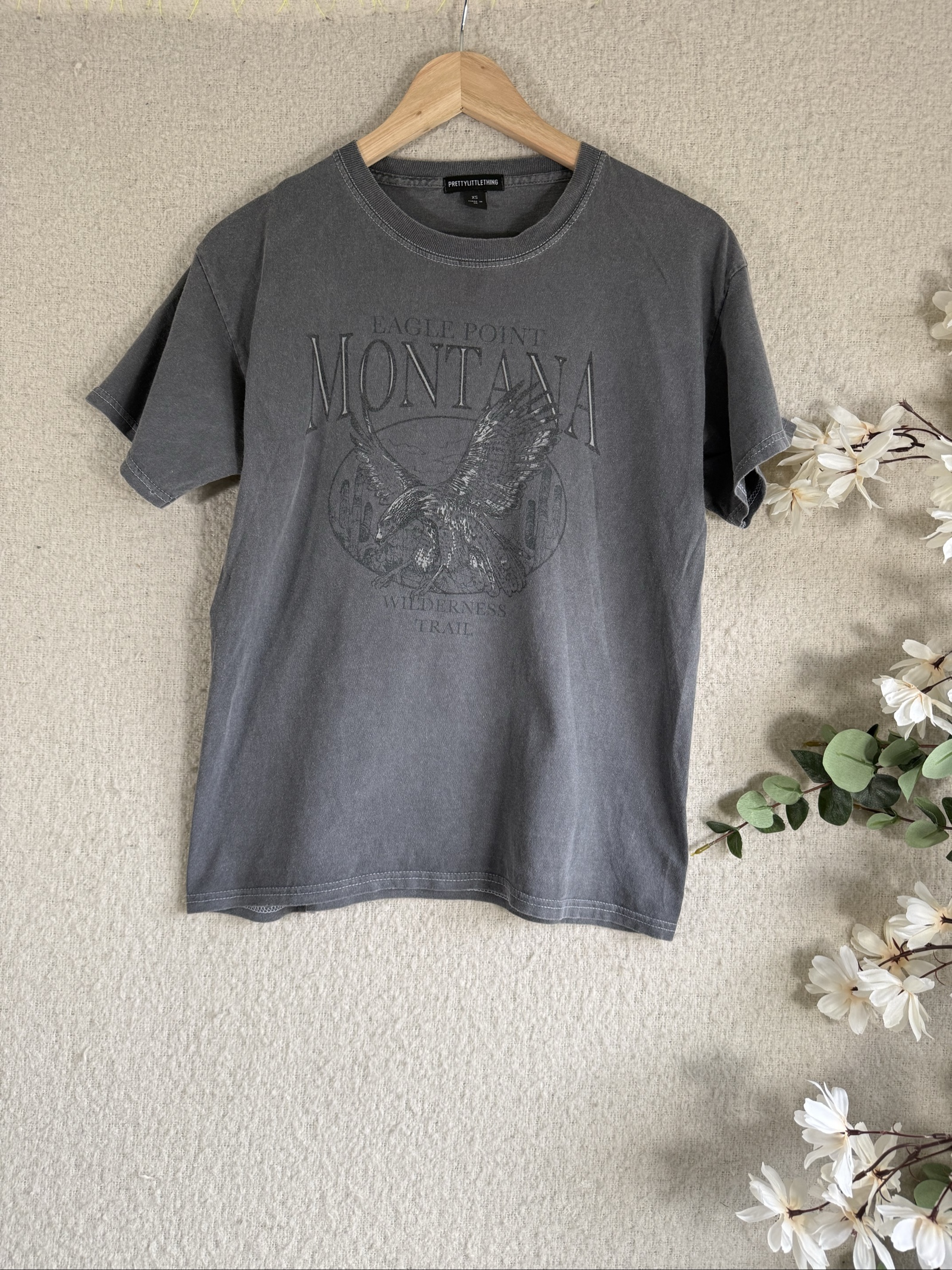 PrettyLittleThing Grey Eagle Print T-Shirt XS Vintage Style Casual Tee