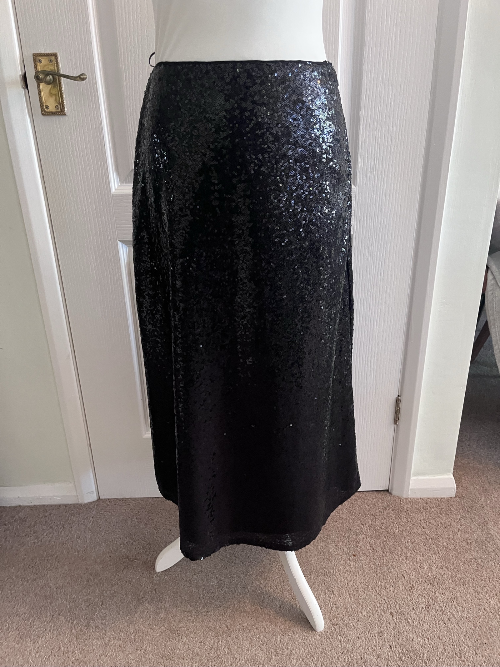 Feather & Bone Black Sequin Midi Skirt, Small (10/36)