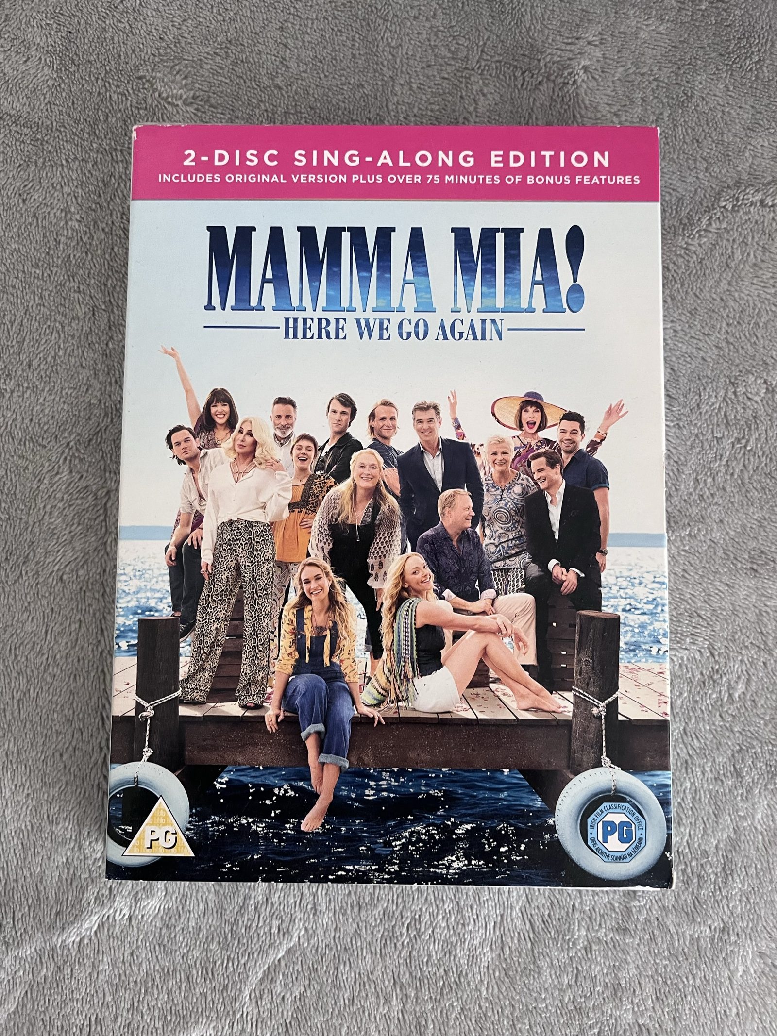 Universal Mamma Mia! Here We Go Again 2-Disc Sing-Along DVD PG NEW