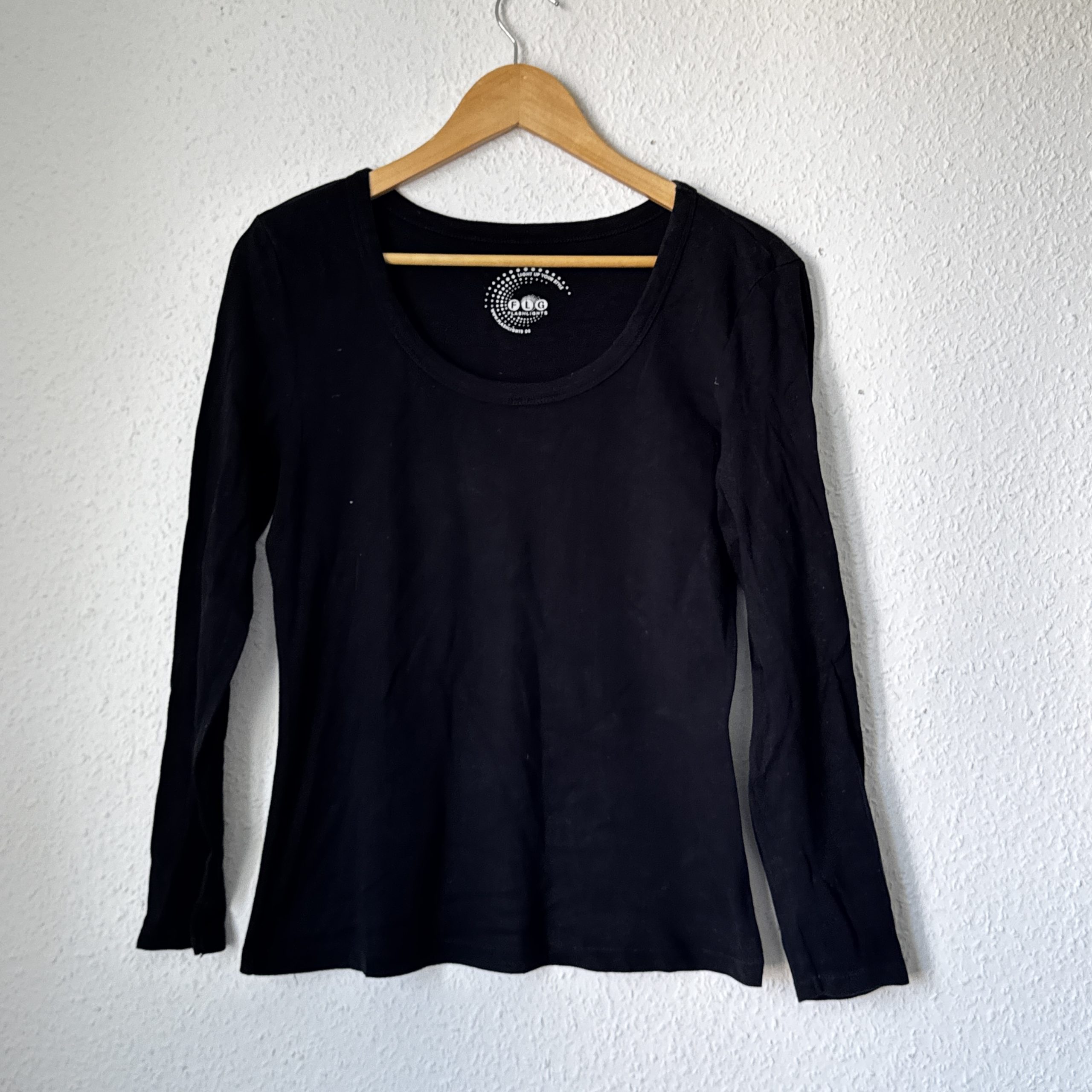 FLG Black Long Sleeve Scoop Neck Top Medium Cotton 2271 image 2