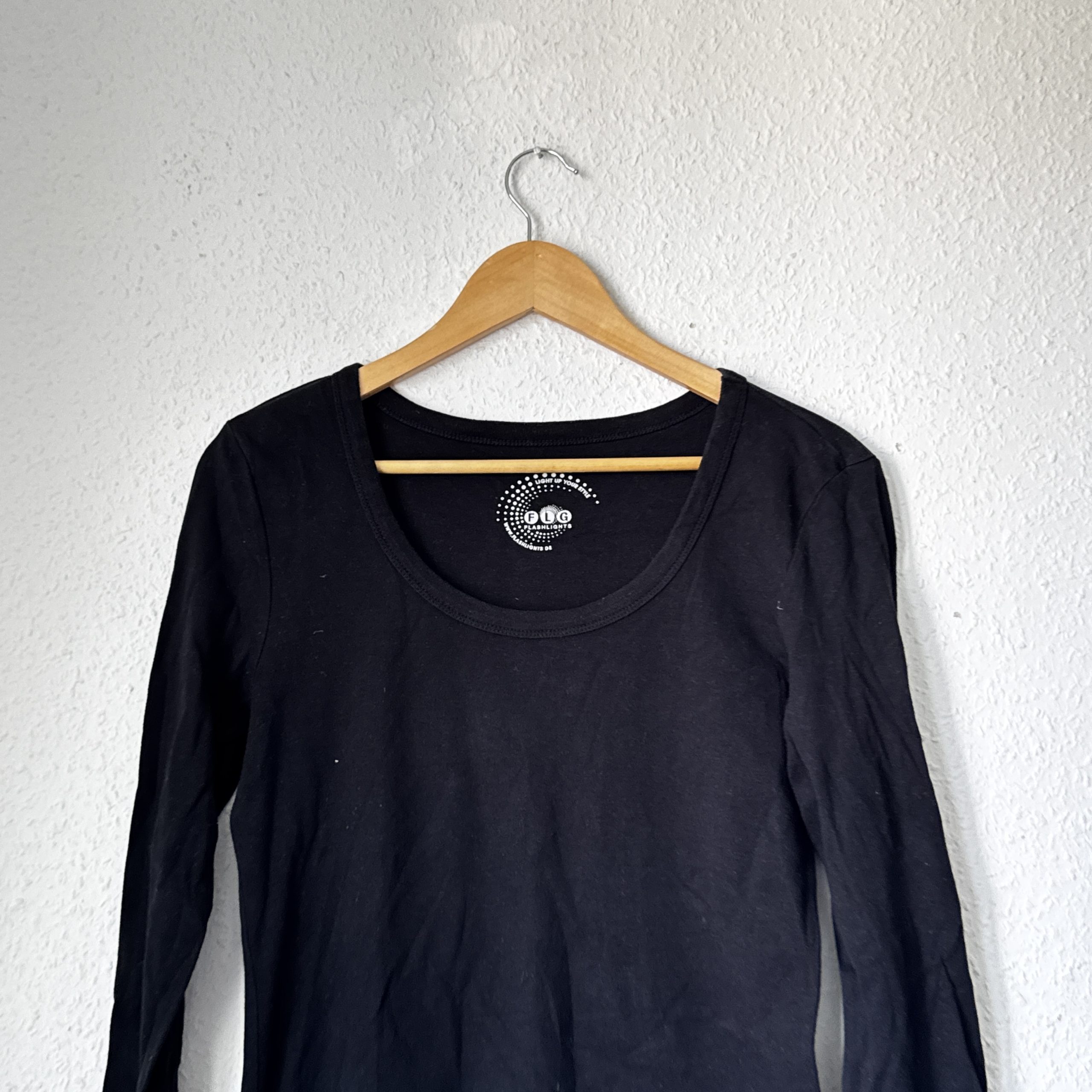 FLG Black Long Sleeve Scoop Neck Top Medium Cotton 2271 image 3