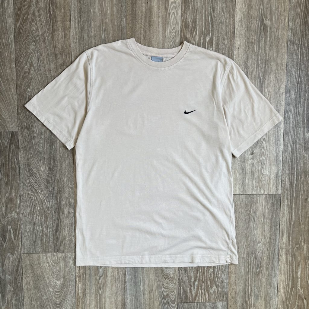 Vintage Nike Beige Swoosh Crewneck T-Shirt Mens Medium Y2K Streetwear