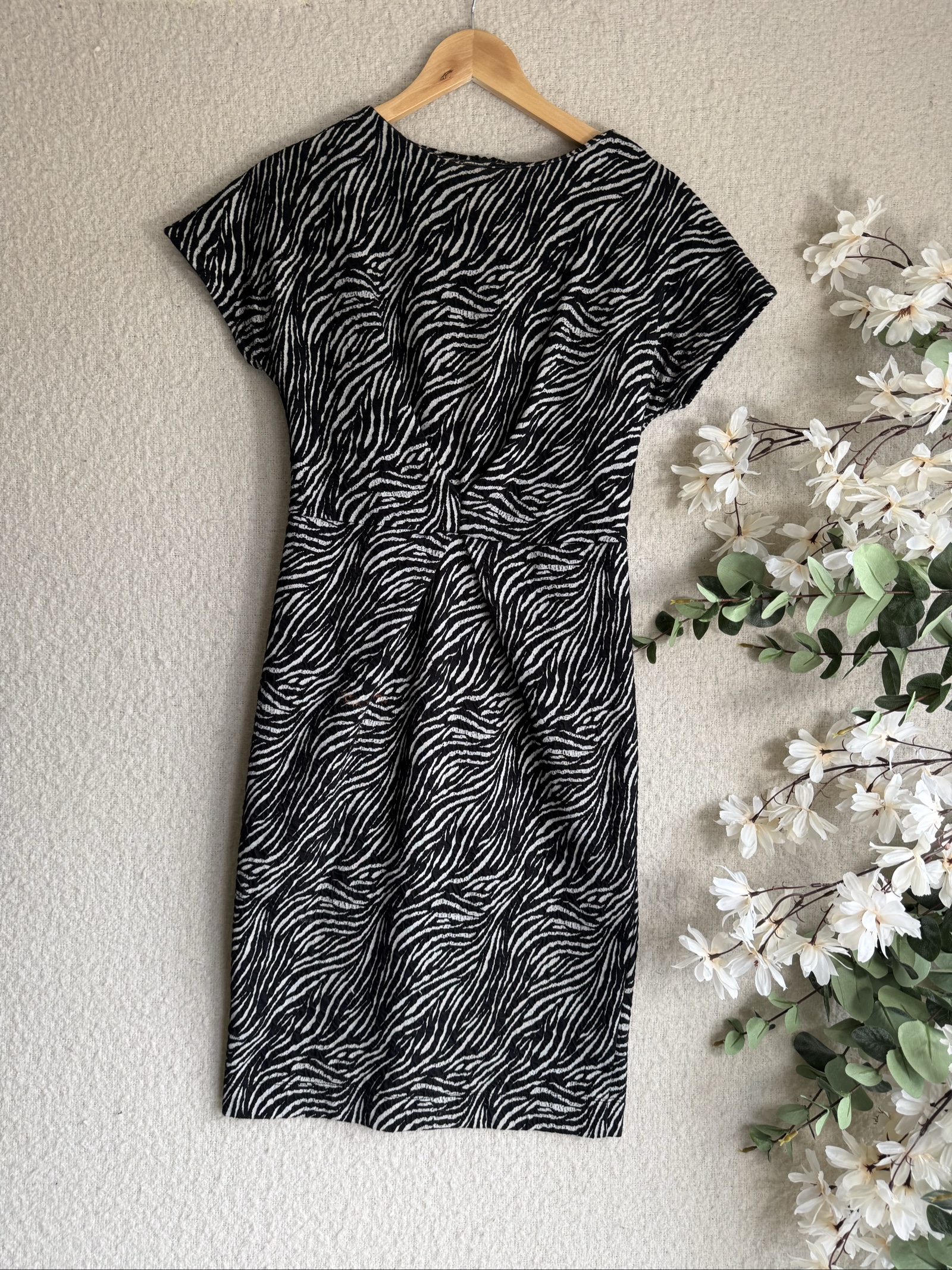 Next Black & White Zebra Print Dress Size 8 Elegant Casual Fitted Style
