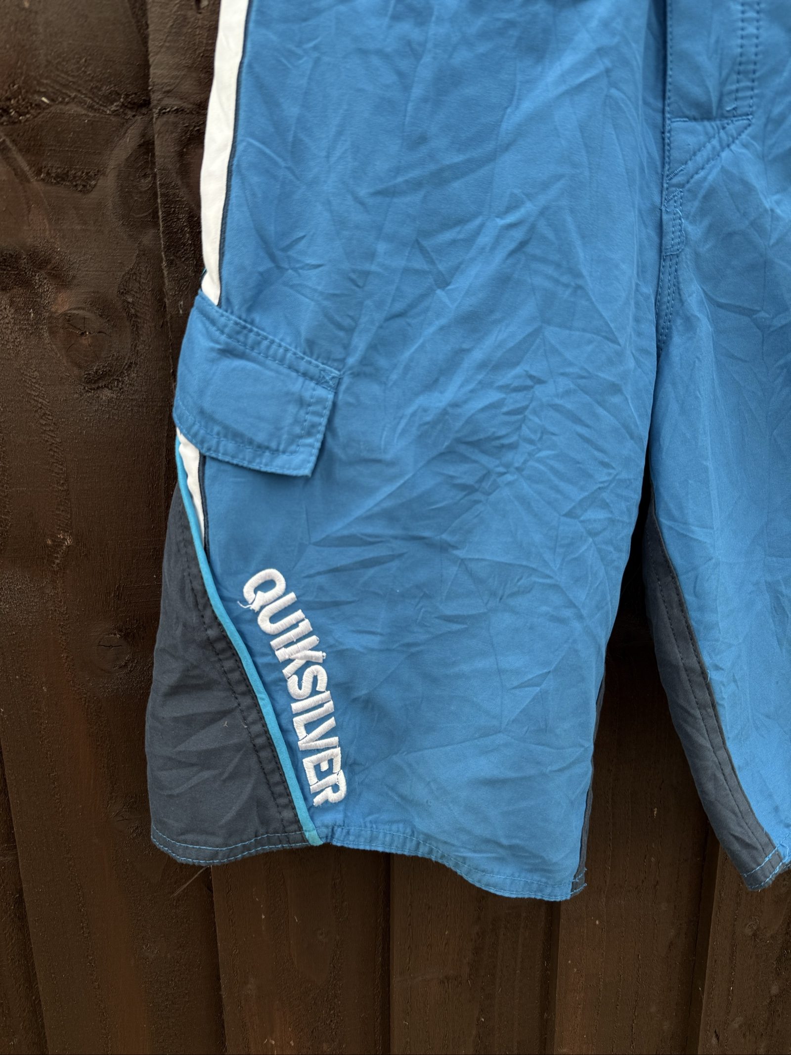 Quiksilver Blue & Grey Men's board Shorts image 2