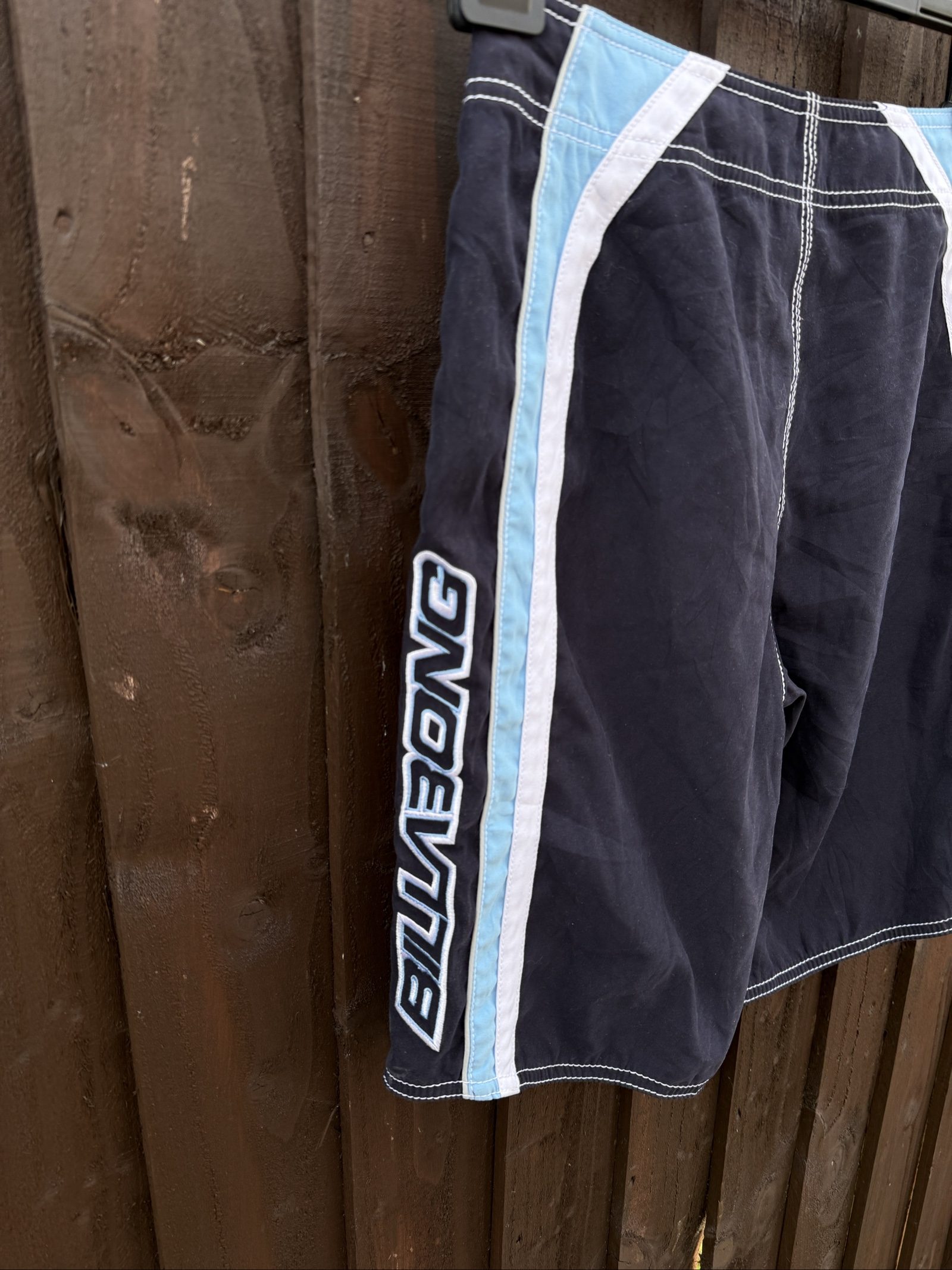 Billabong Navy & Blue Board Shorts Size 26 image 4