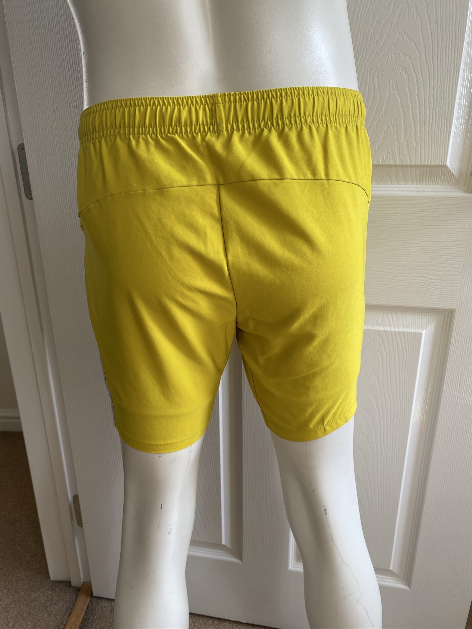 England Umbro Yellow Football Shorts, 2010 - Size XLB image 5