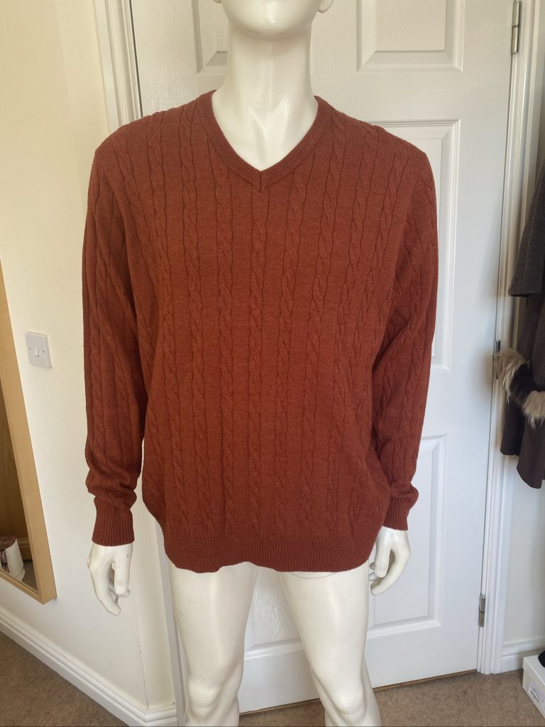 Cotton Traders Rust Orange Cable Knit V-Neck Sweater - Size XL