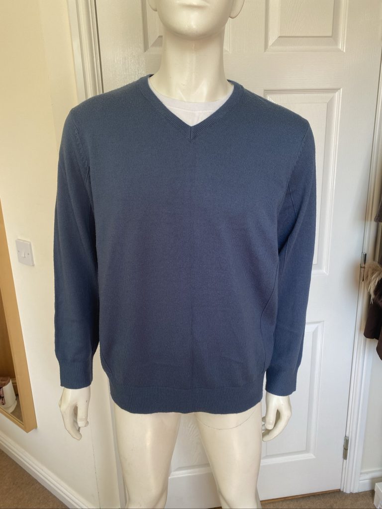 George V-Neck Blue Knitted Jumper - Size Large