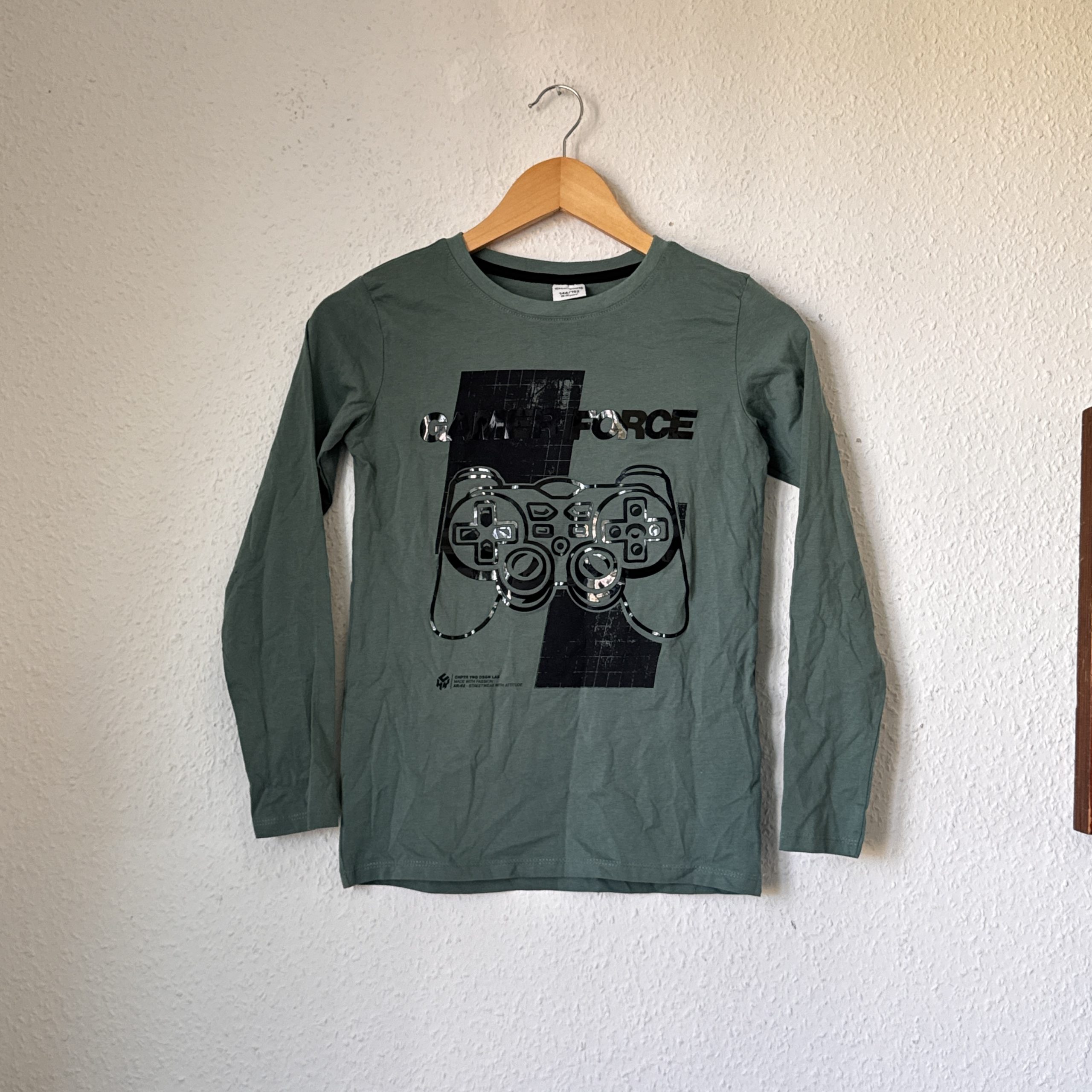 C&A Green Game Force Long Sleeve T-Shirt Kids 128 2337 image 2