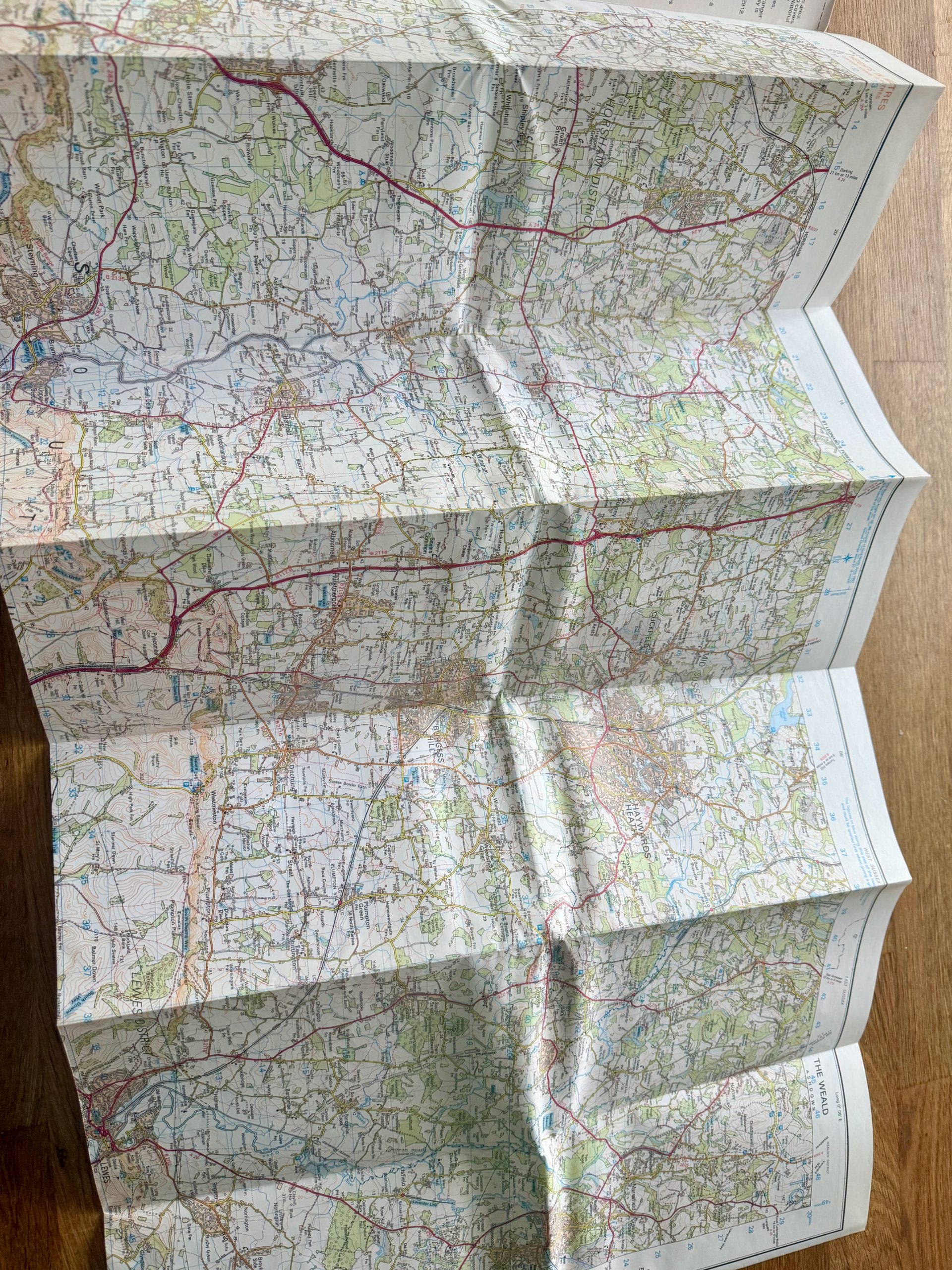 Ordnance Survey Landranger 198 Brighton & The Downs Map image 3