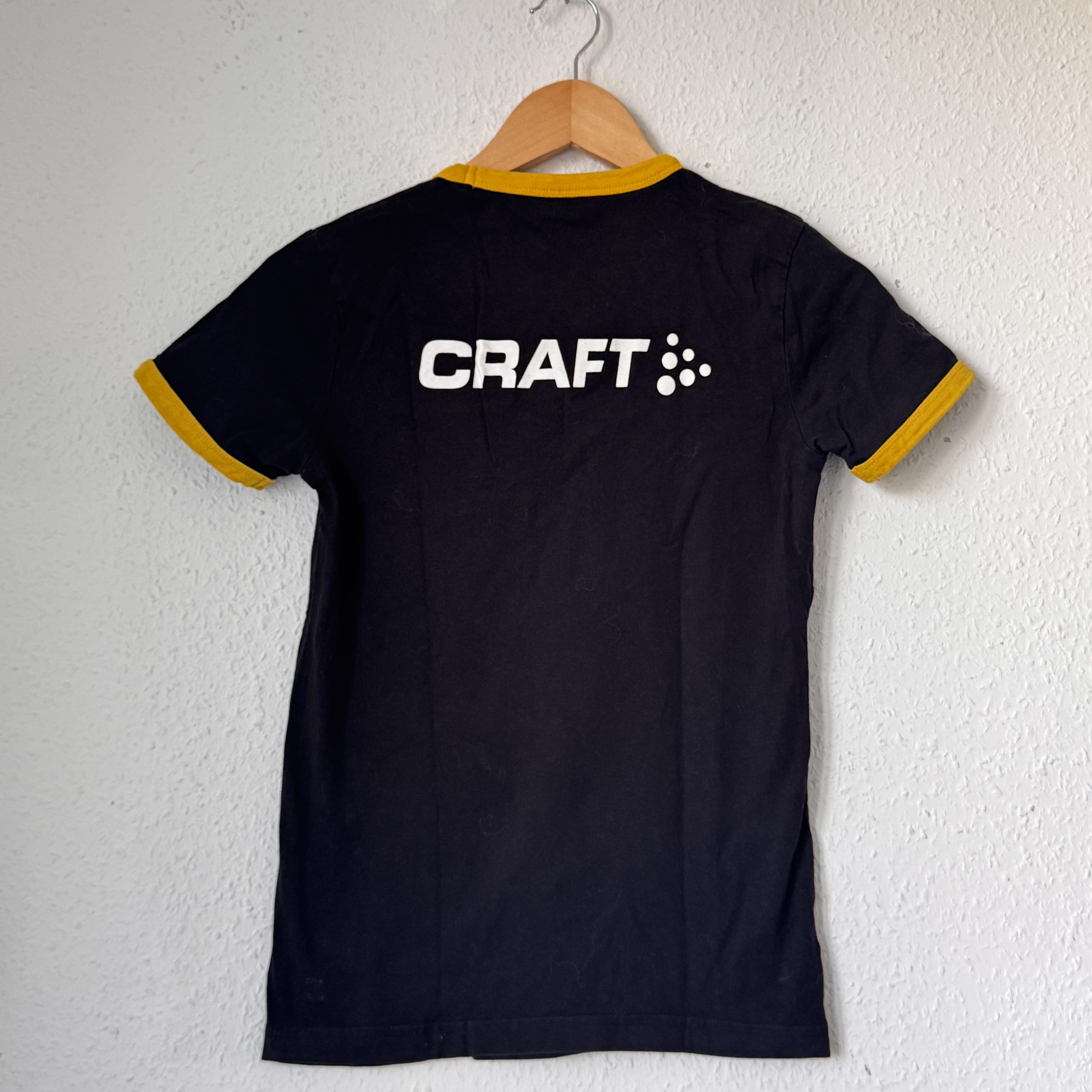 Craft Black & Yellow Dresden Logo Junior T-Shirt Size 160 2353 image 6