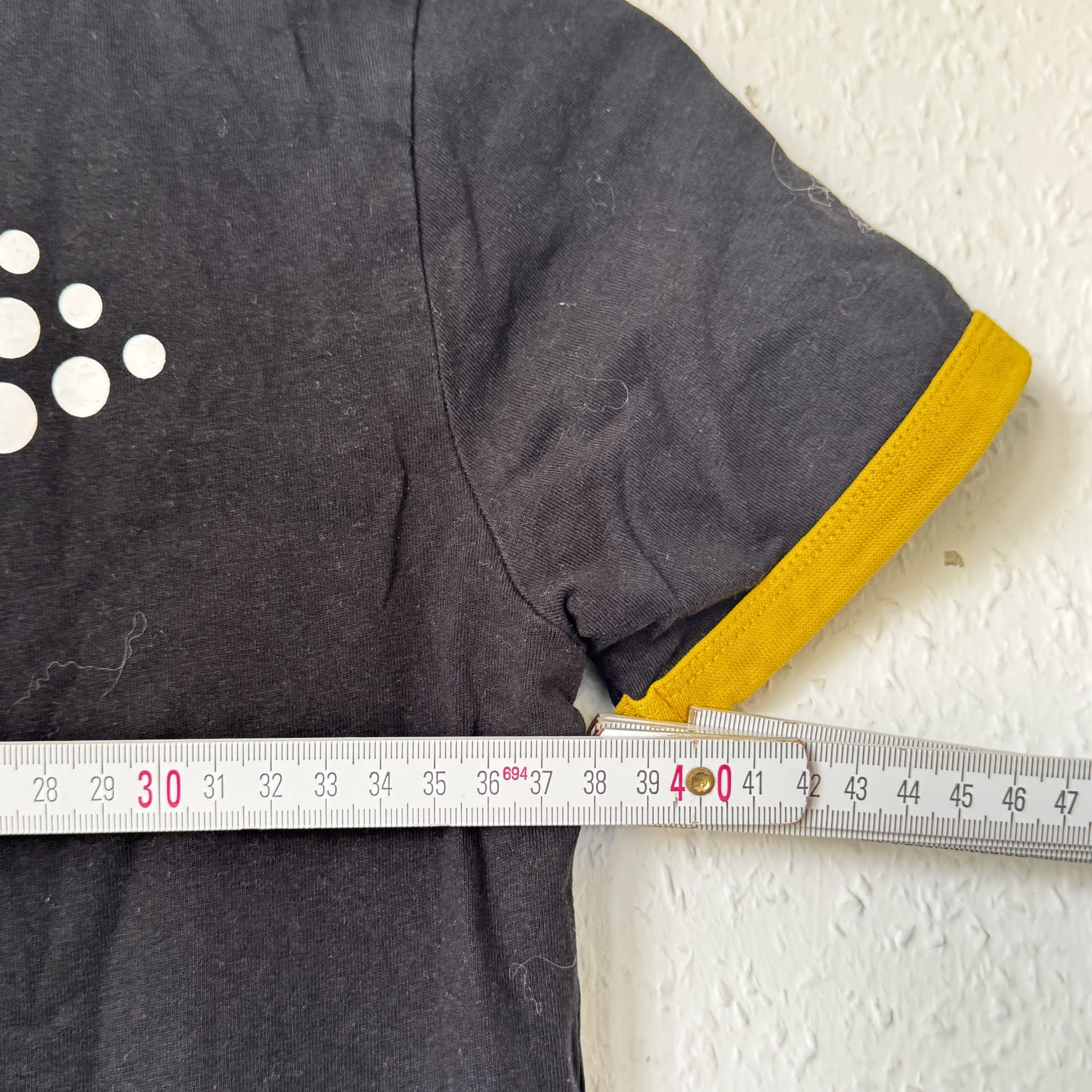 Craft Black & Yellow Dresden Logo Junior T-Shirt Size 160 2353 image 7