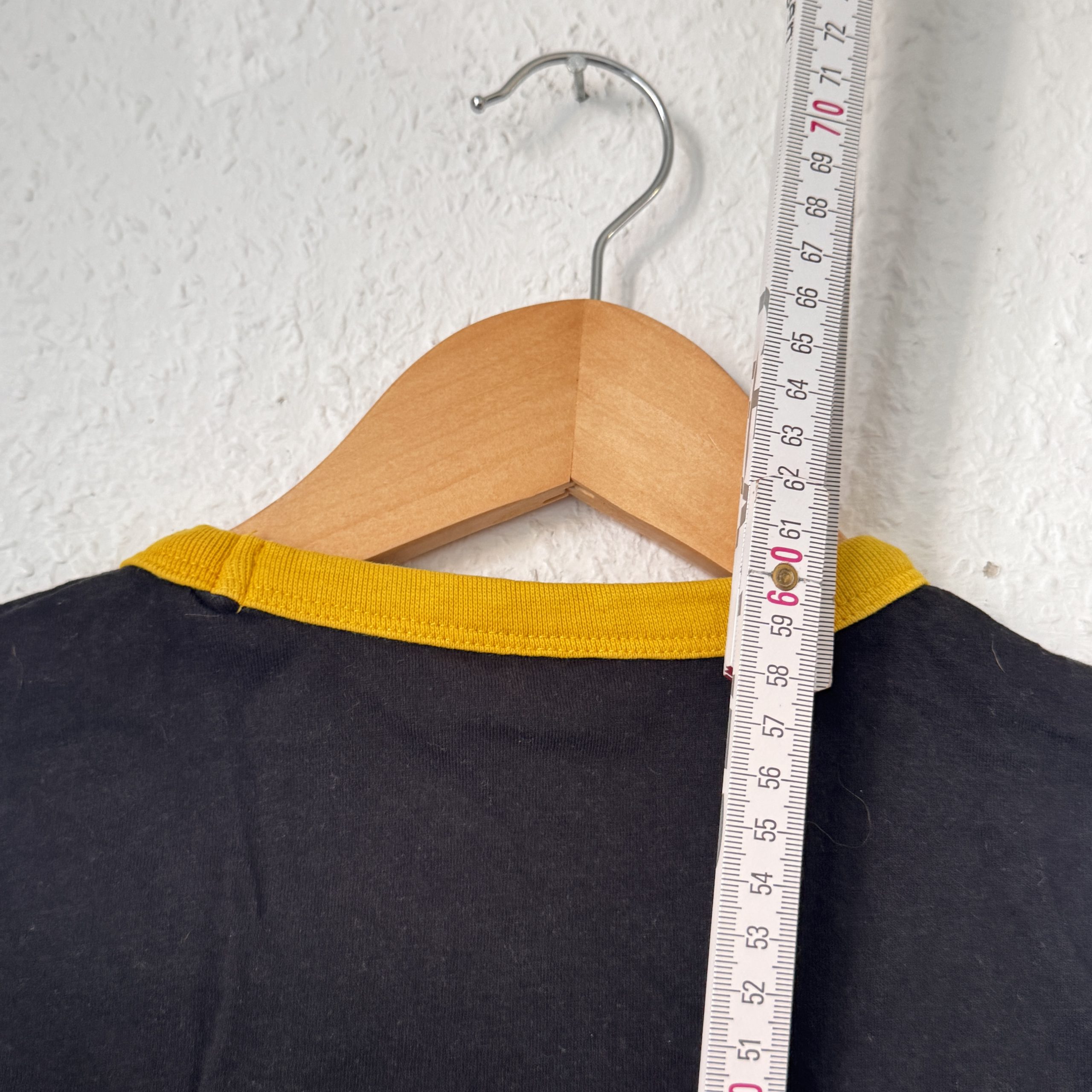 Craft Black & Yellow Dresden Logo Junior T-Shirt Size 160 2353 image 9