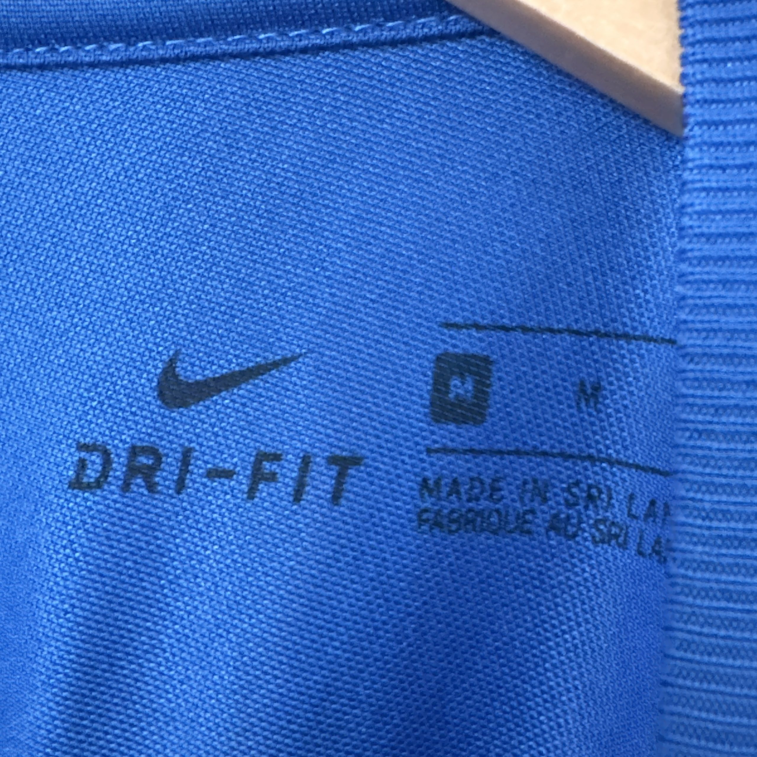 Nike Blue Football Shirt Medium Dri-Fit Han Herred Efterskole 2365 image 4