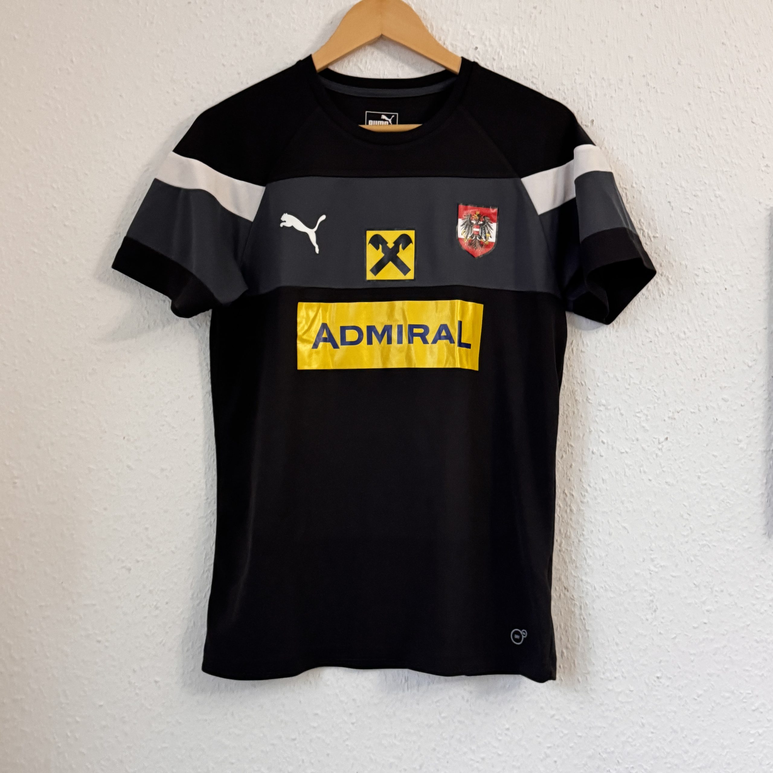 Puma Black & Grey Football Jersey Medium DryCELL 2380 image 2