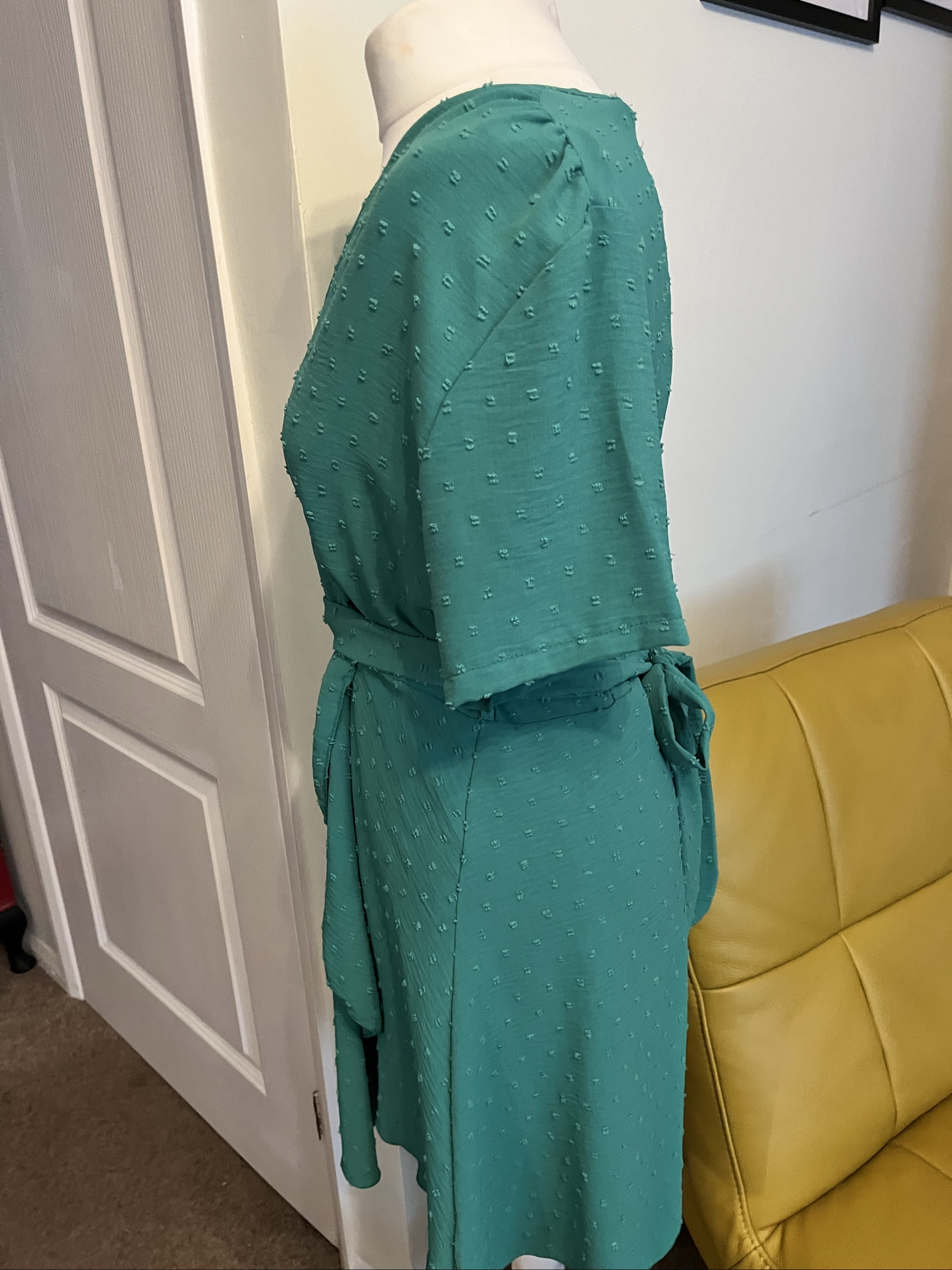 Boohoo Green Wrap Dress with Belt UK 14 image 4