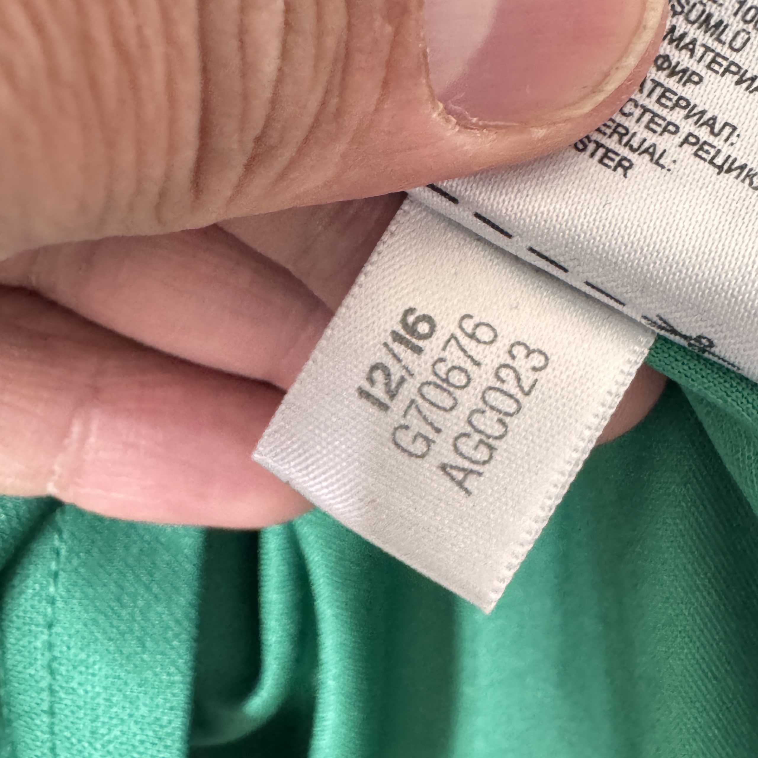 Adidas Green & White Football Shirt Medium Logo 2395 image 8