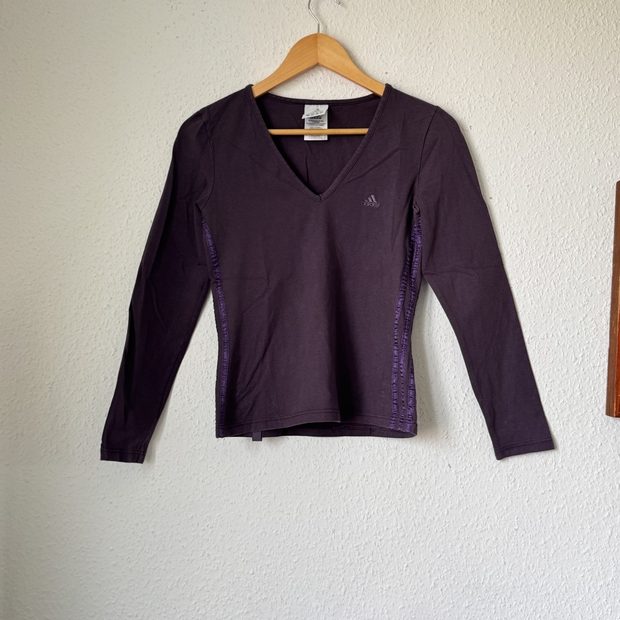 Adidas Purple Long Sleeve V-Neck Top Large 2407