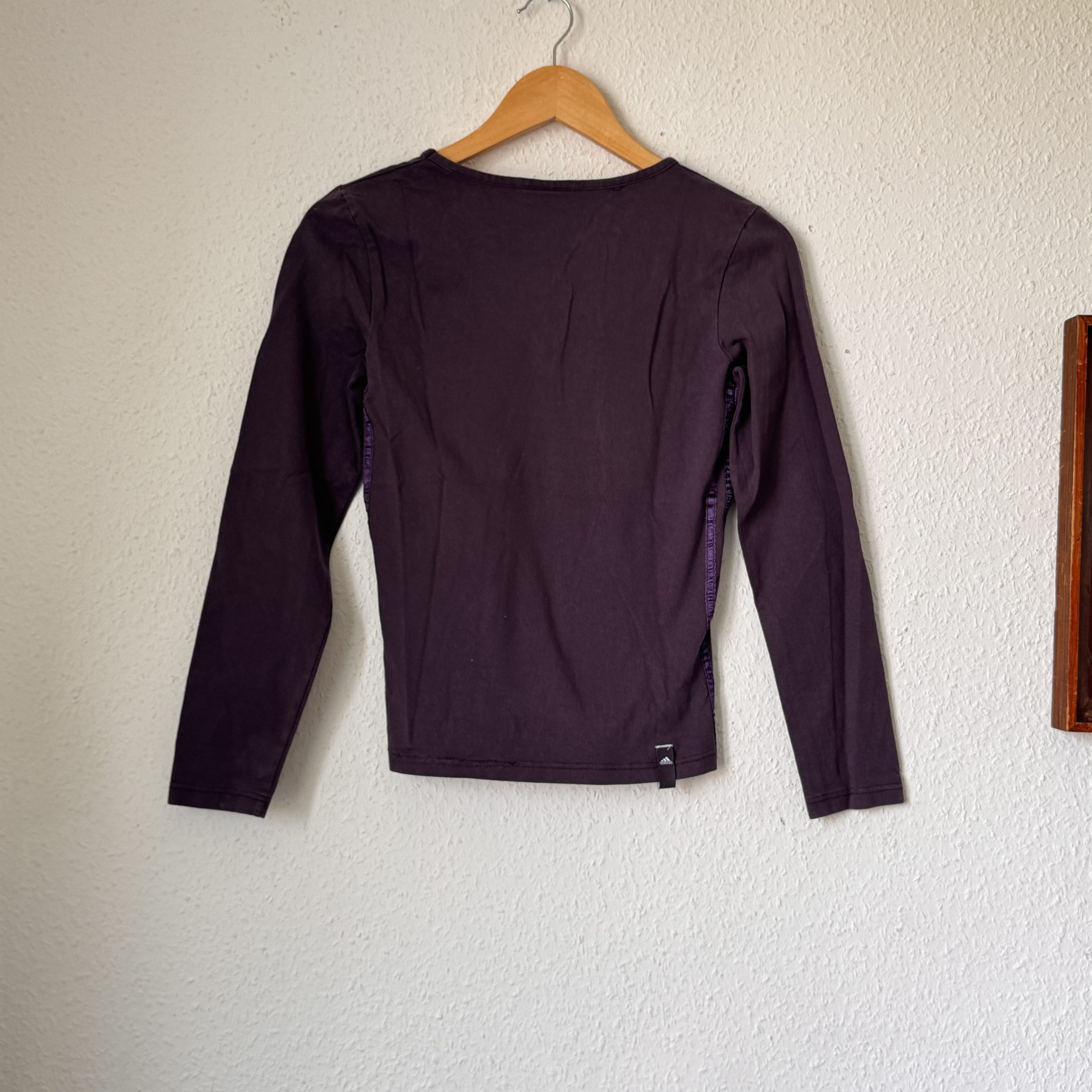 Adidas Purple Long Sleeve V-Neck Top Large 2407 image 8