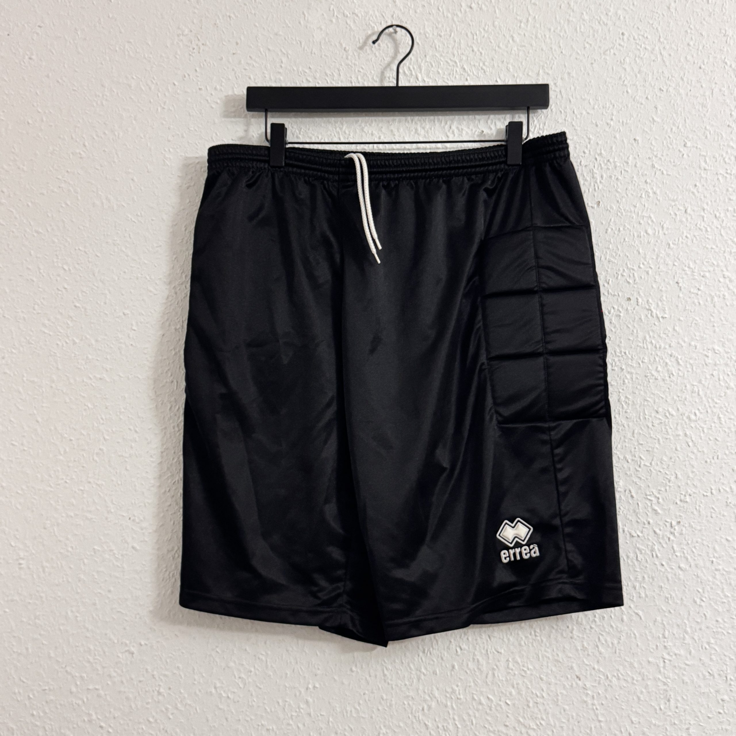Errea Black Padded Sports Shorts Medium 2469