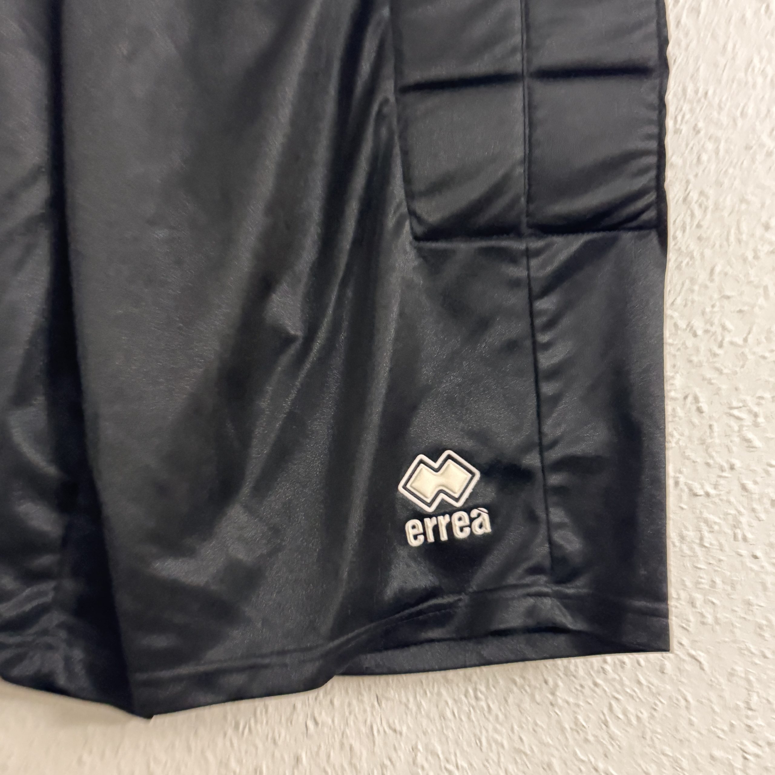 Errea Black Padded Sports Shorts Medium 2469 image 3