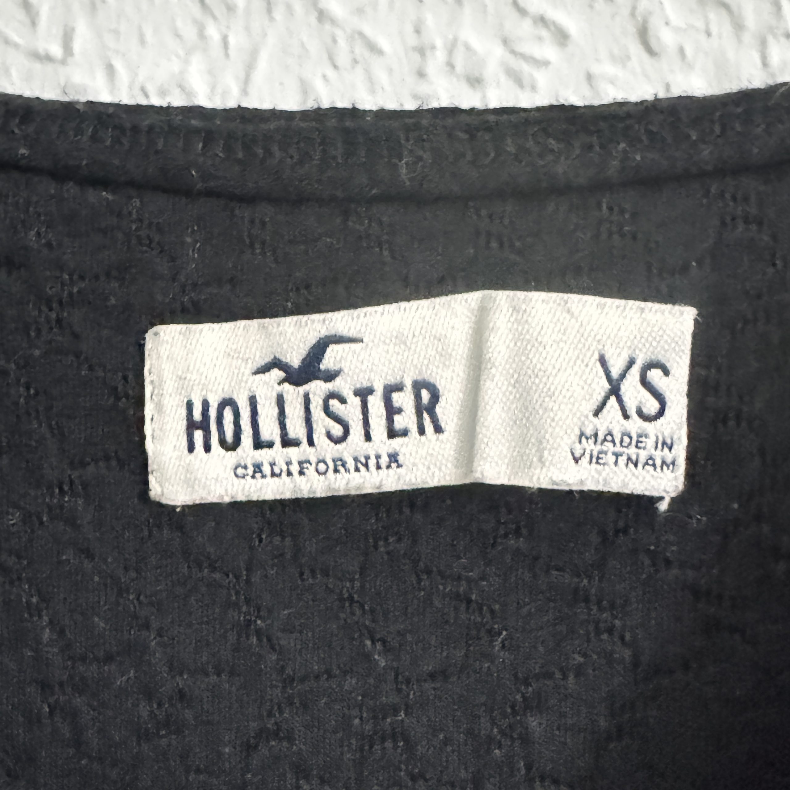 Hollister Black Textured Crop Top Double Spaghetti Strap XS 2496 image 6